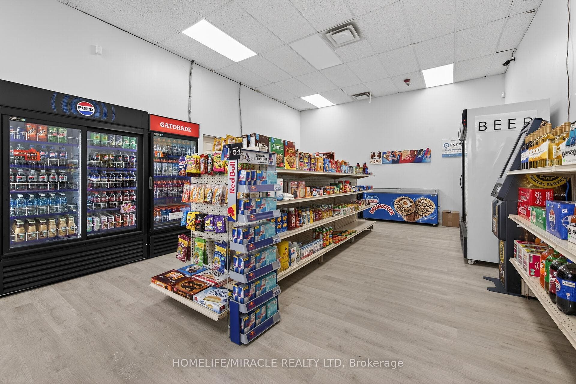 1051 Upper James Street - Commercial photo 13 of 17 in Hamilton, Ontario