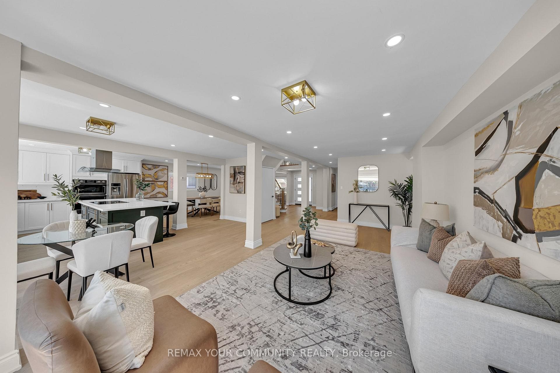 2666 Burnford Trail - Detached photo 6 of 50 in Mississauga, Ontario