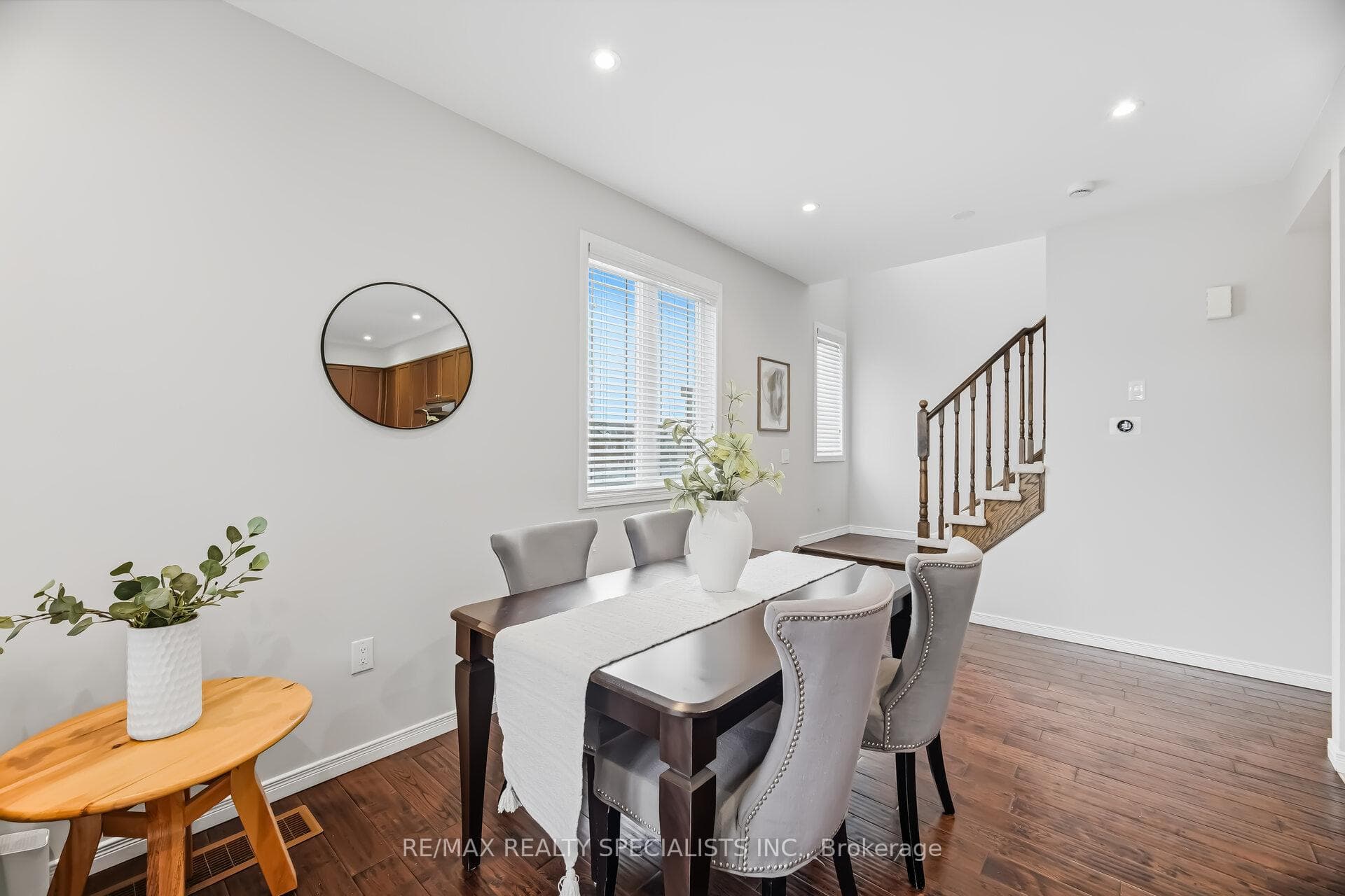 33 Birchfield Crescent - Townhouse photo 6 of 16 in Caledon, Ontario