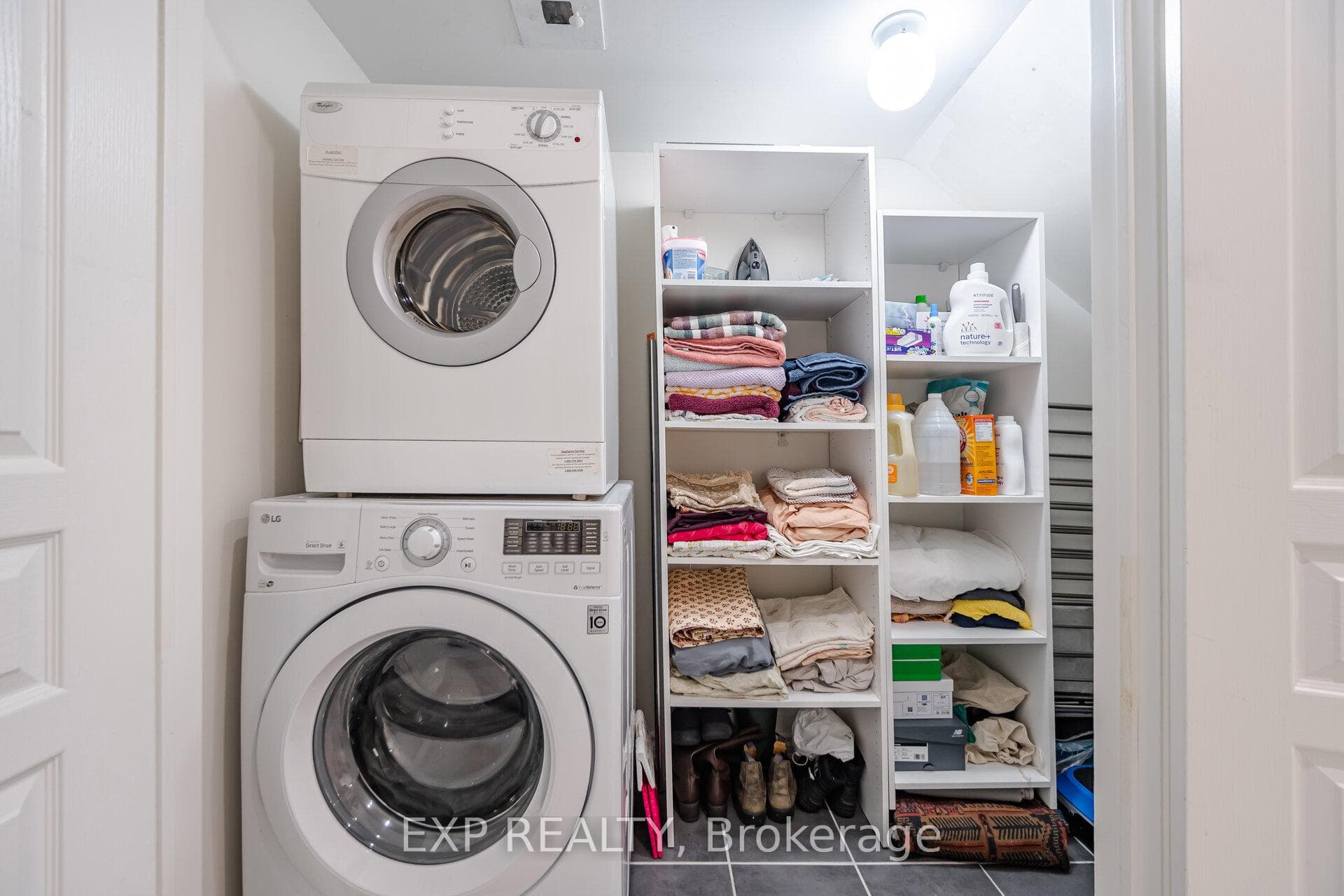 110 Caledonia Park Road Unit 2 - Condo photo 30 of 38 in Keelesdale / Eglinton West, Ontario