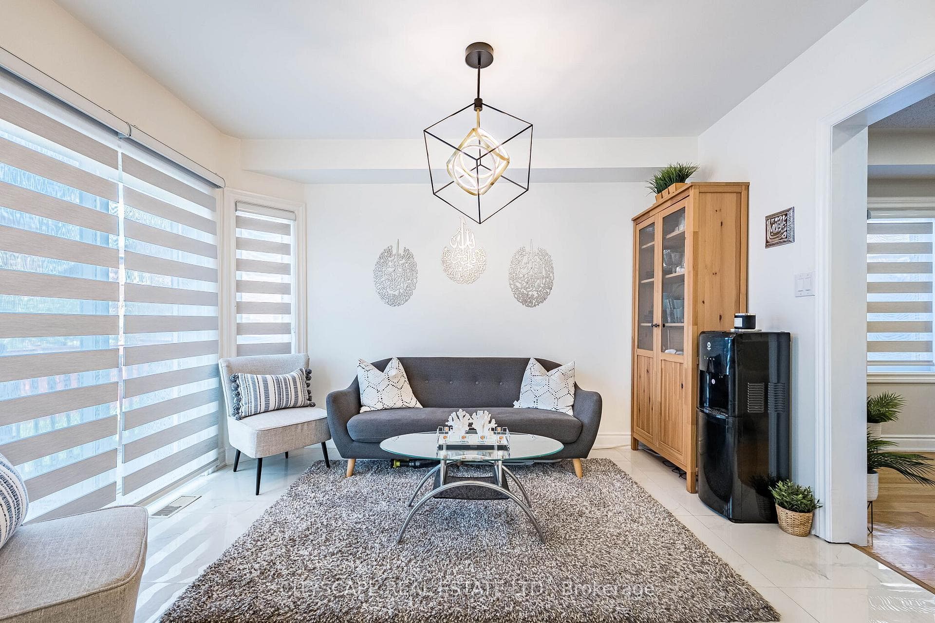 6681 Jazzy Mews - Semi-Detached photo 14 of 50 in Mississauga, Ontario