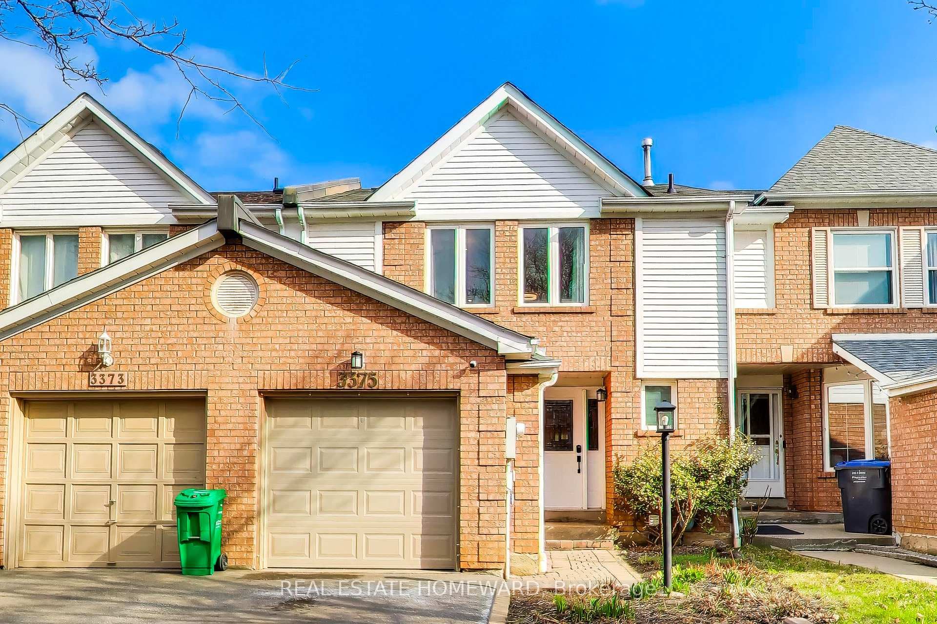 3375 Fenwick Crescent - Townhouse for sale in Streetsville, Ontario