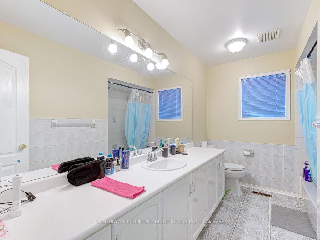 5965 River Grove Avenue - Detached photo 34 of 50 in Mississauga, Ontario