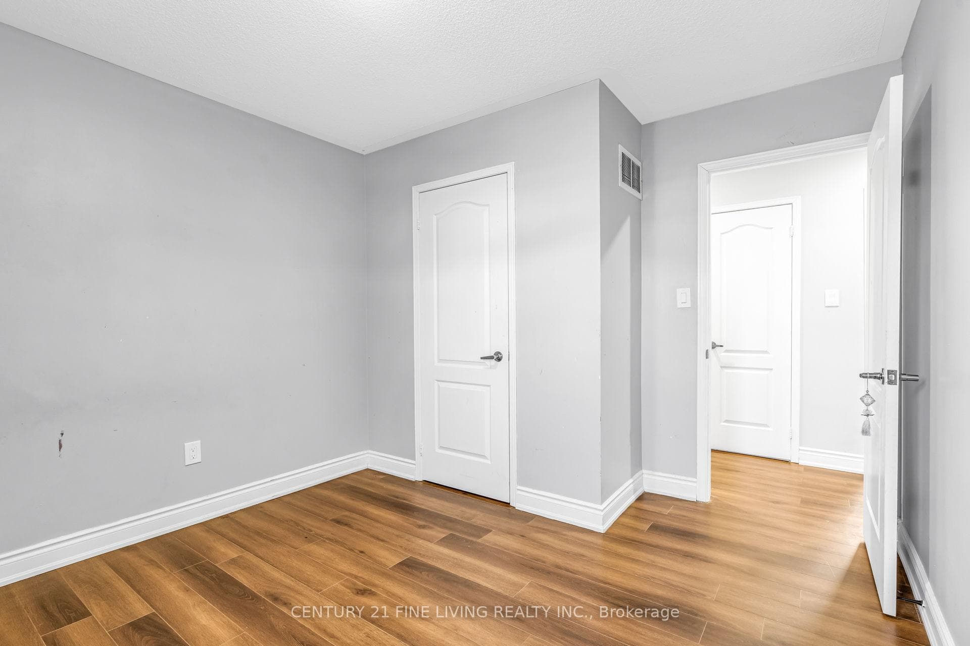 20 Edenvalley Road - Detached photo 26 of 38 in Brampton, Ontario