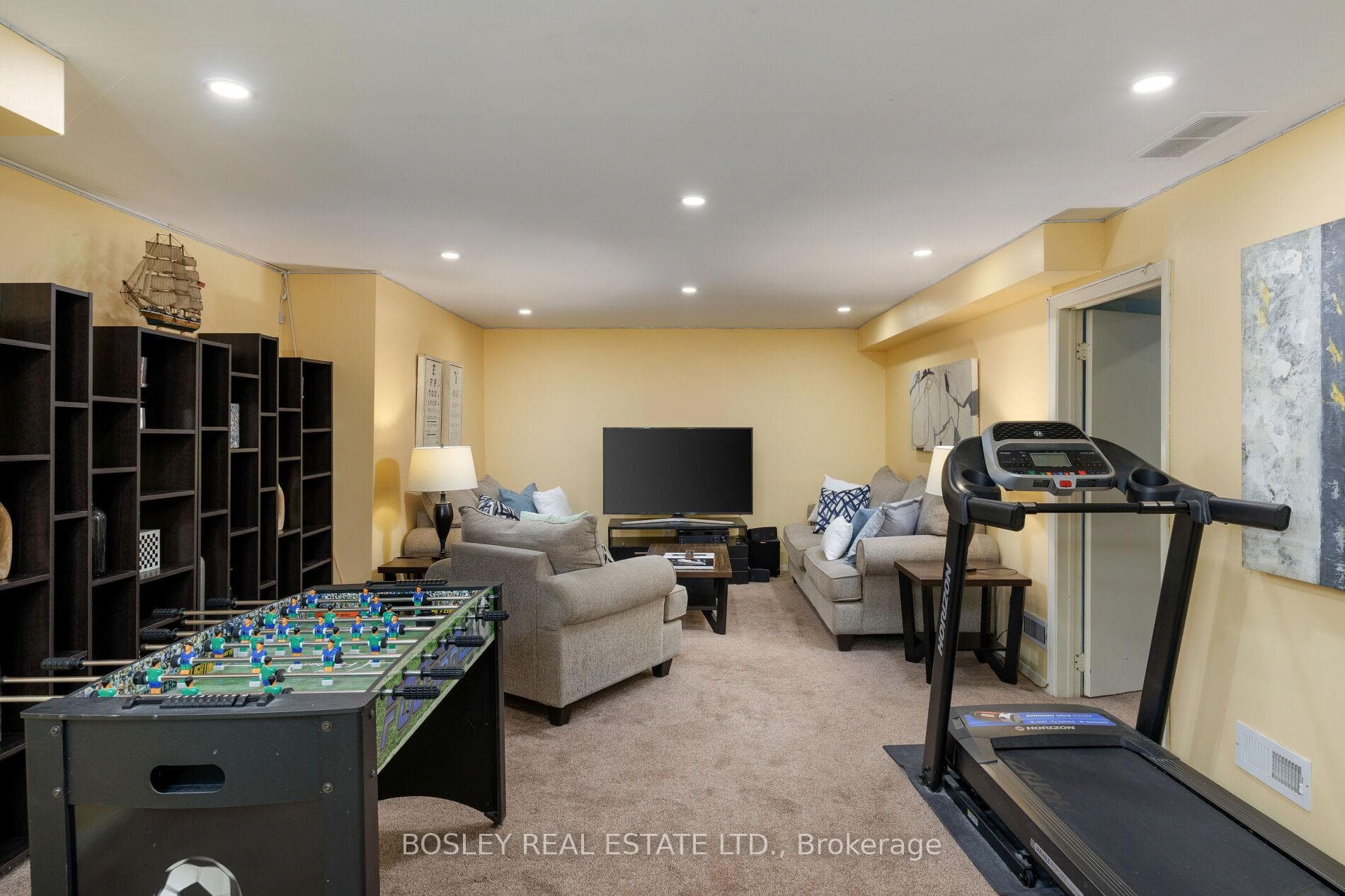 12 Redstone Path - Condo photo 29 of 42 in Etobicoke (Islington / Rexdale), Ontario