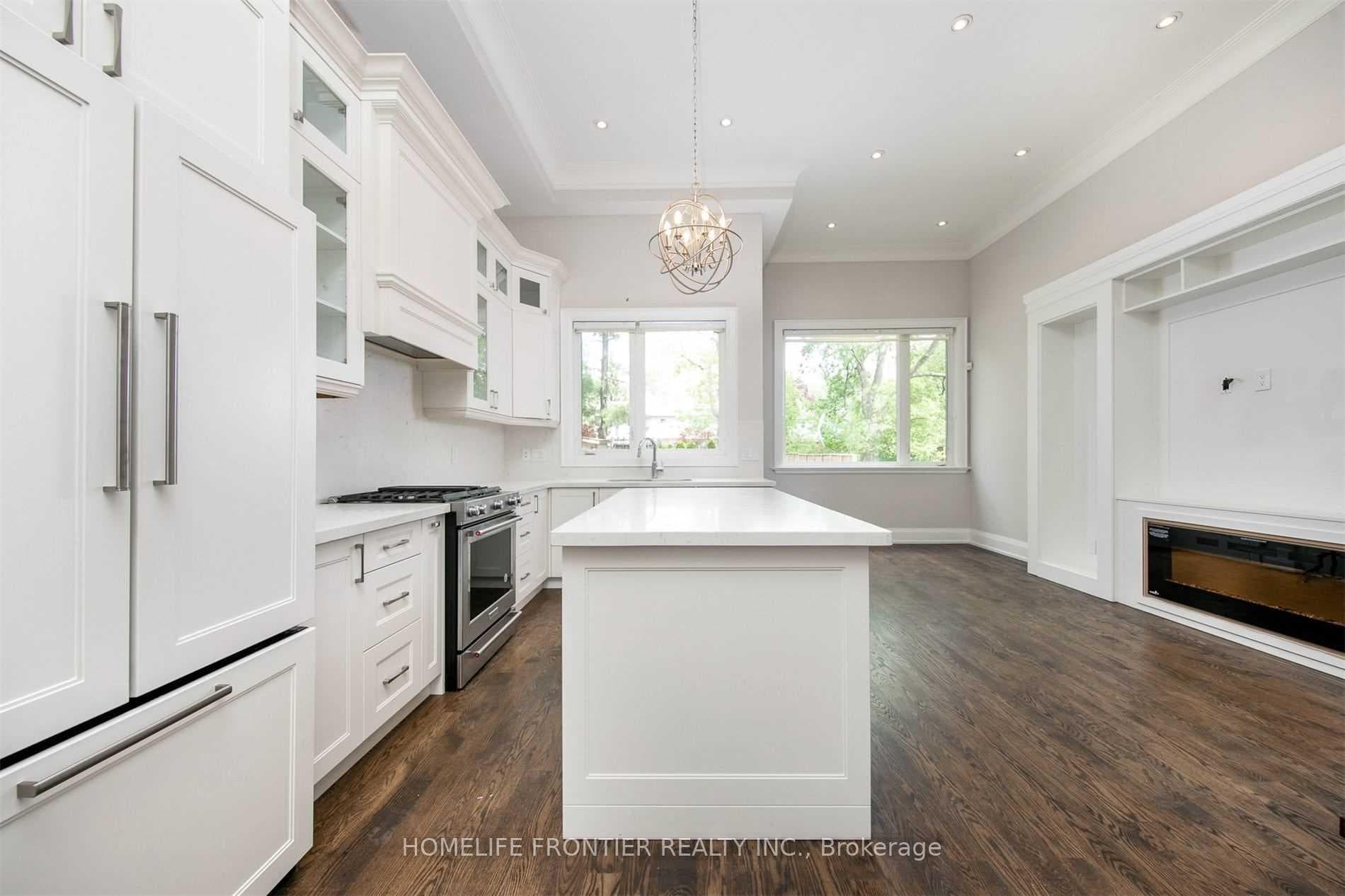 82 Cameron Avenue - Detached photo 9 of 24 in Thornhill / Willowdale, Ontario