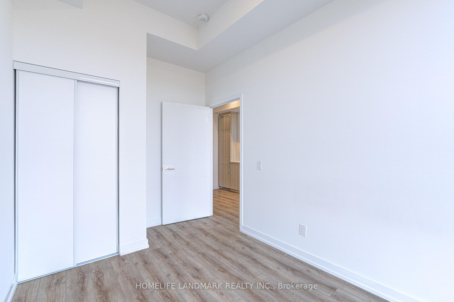 500 Dupont Street Unit 310 - Condo photo 16 of 29 in Annex / Yorkville / Summerhill, Ontario
