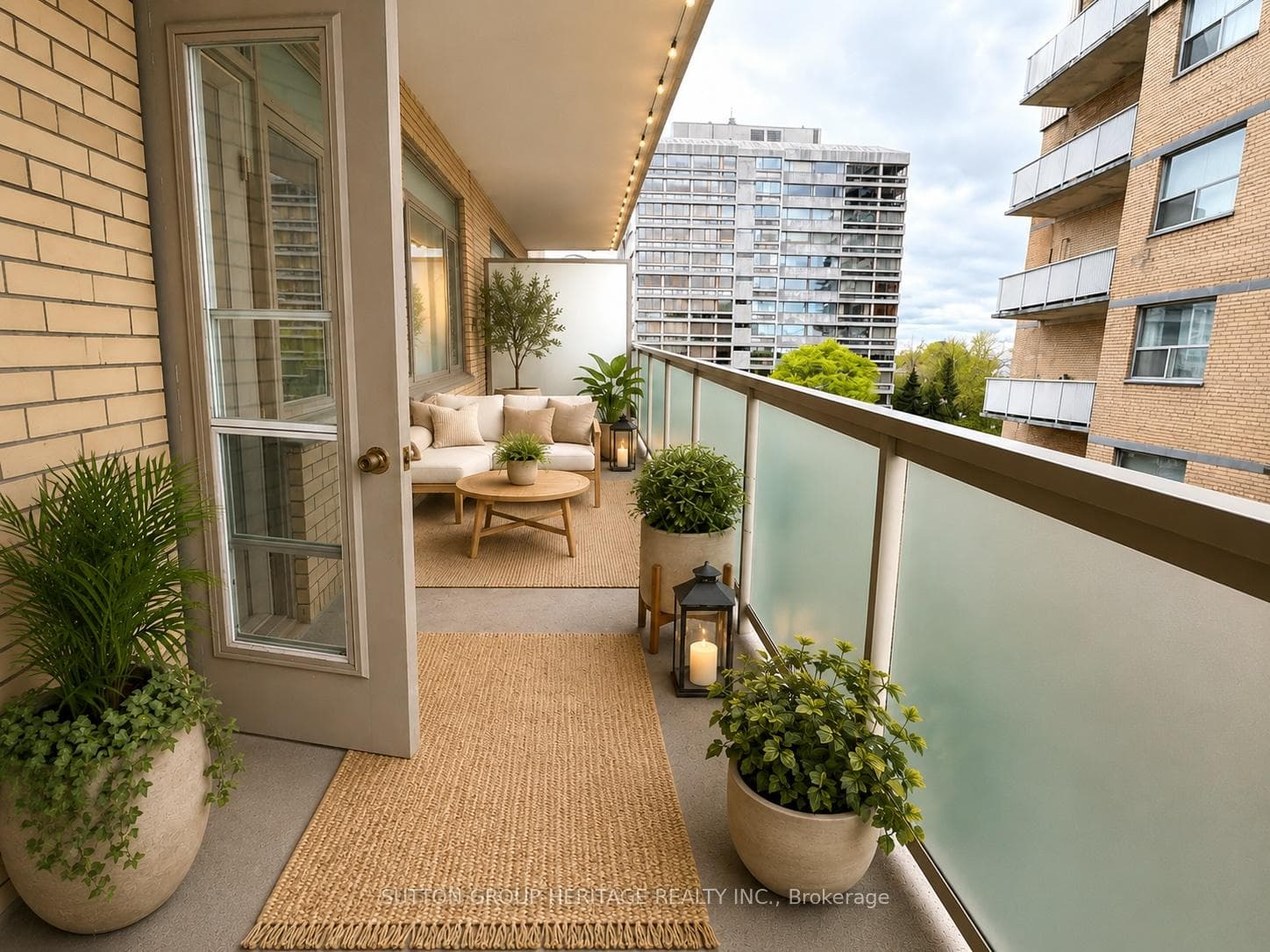 581 Avenue Road Unit 704 - Condo photo 15 of 15 in Annex / Yorkville / Summerhill, Ontario