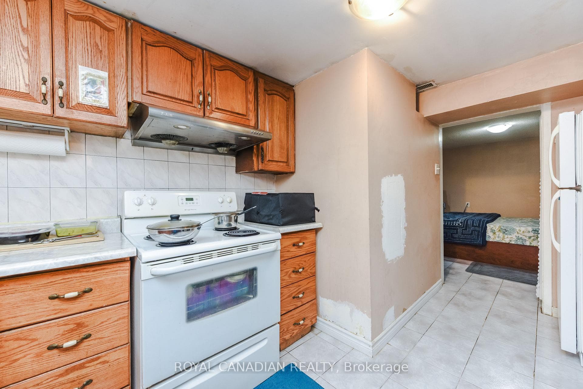 7566 Lockington Crescent - Detached photo 32 of 48 in Mississauga, Ontario