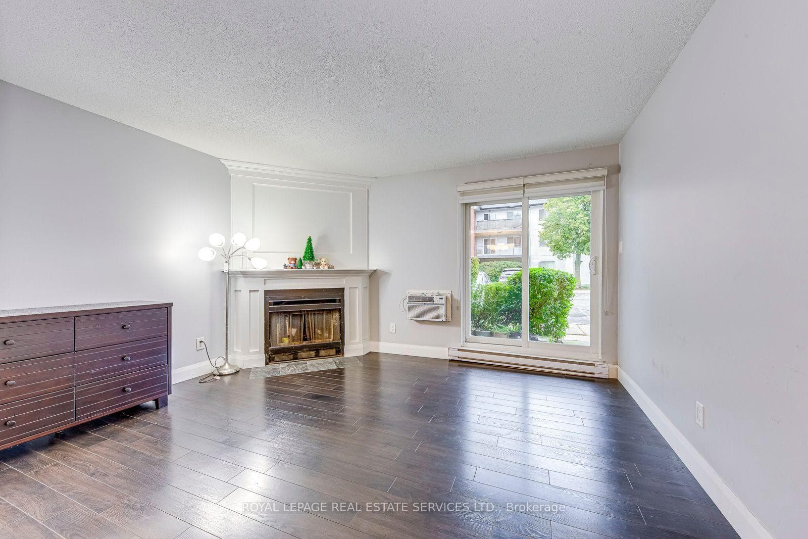 1450 Glen Abbey Gate Unit 911 - Condo photo 12 of 29 in Oakville, Ontario