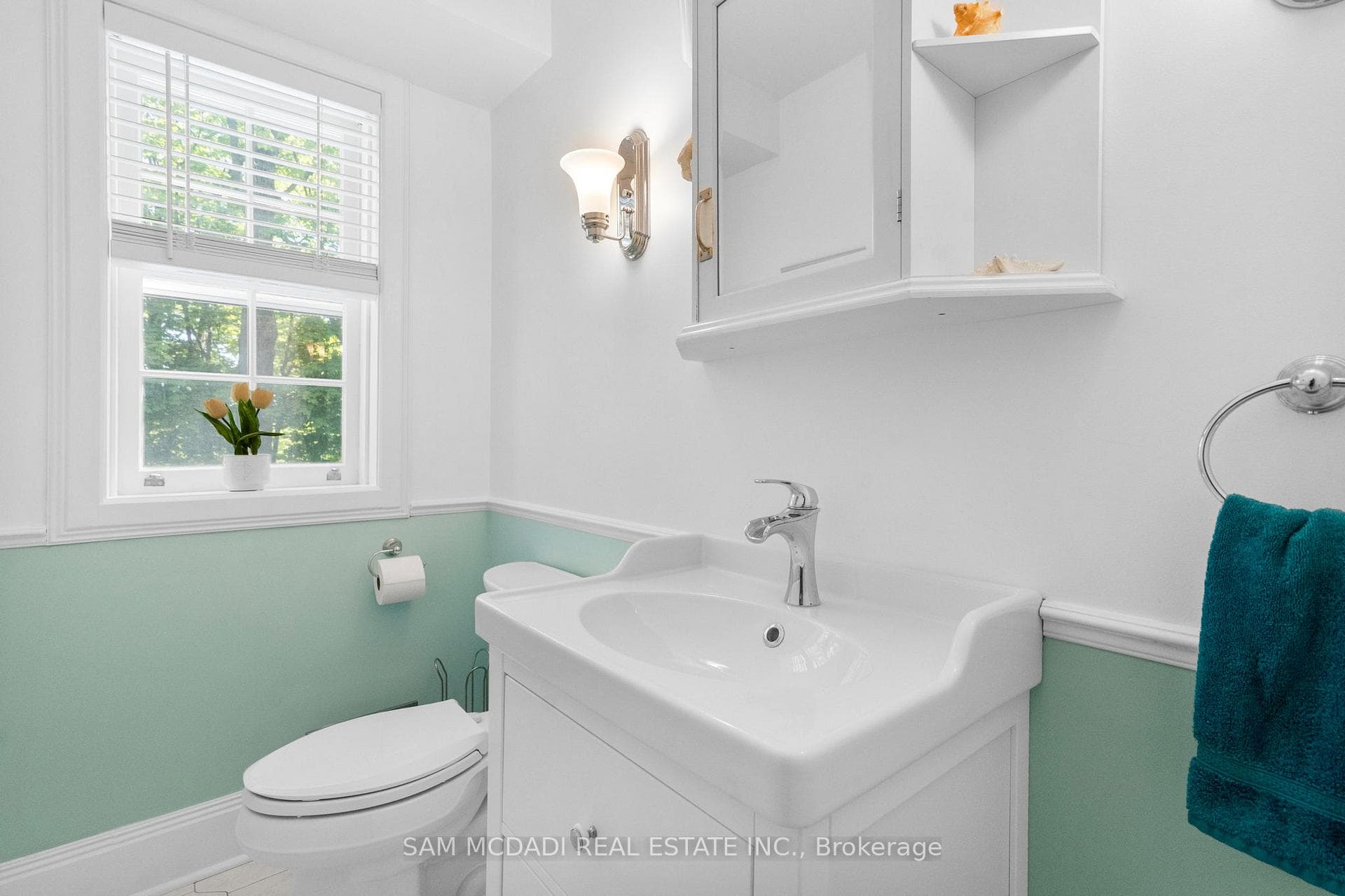 1690 Sherway Drive - Detached photo 13 of 46 in Mississauga, Ontario