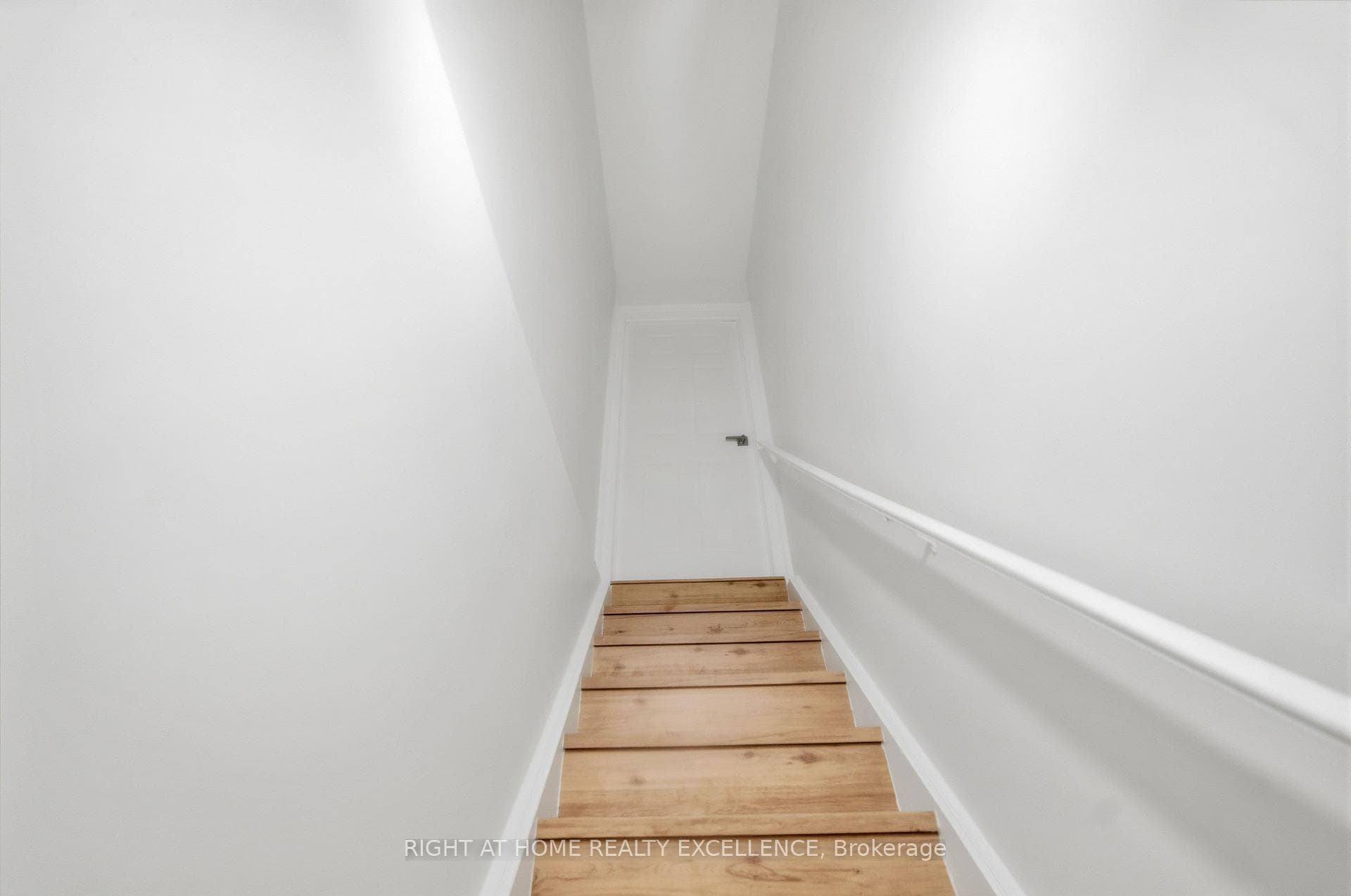 16 Whitford Court - Detached photo 36 of 39 in Brampton, Ontario
