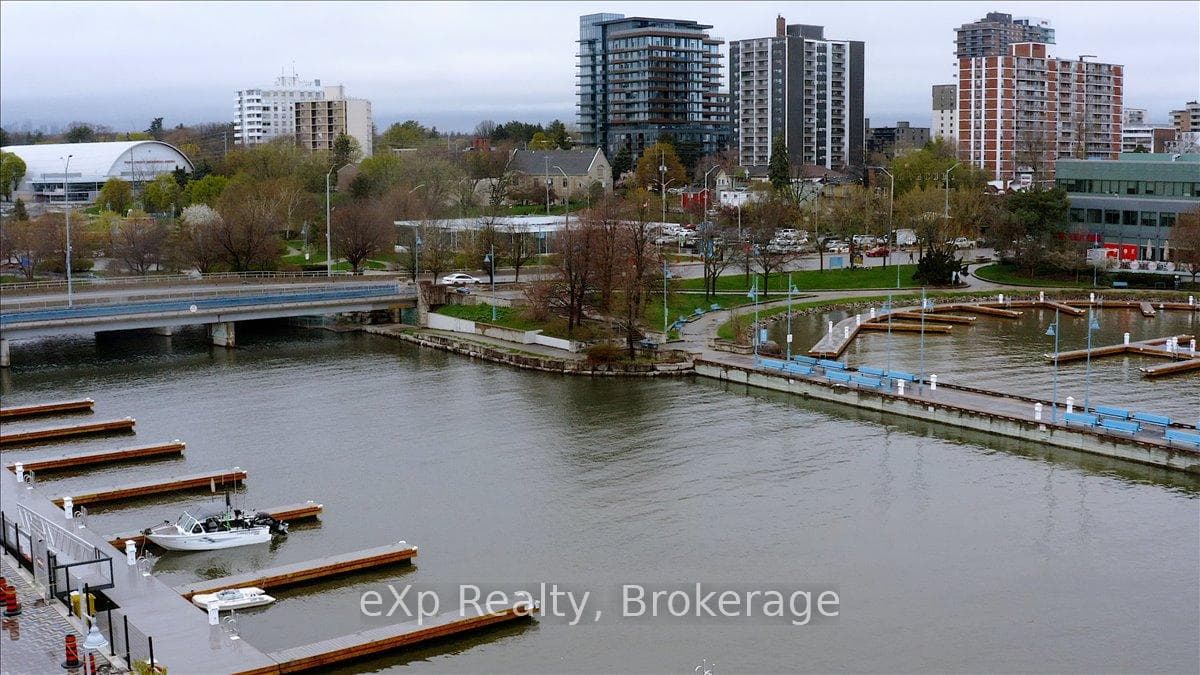39 Stavebank Road Unit 403 - Condo photo 31 of 33 in Mississauga, Ontario