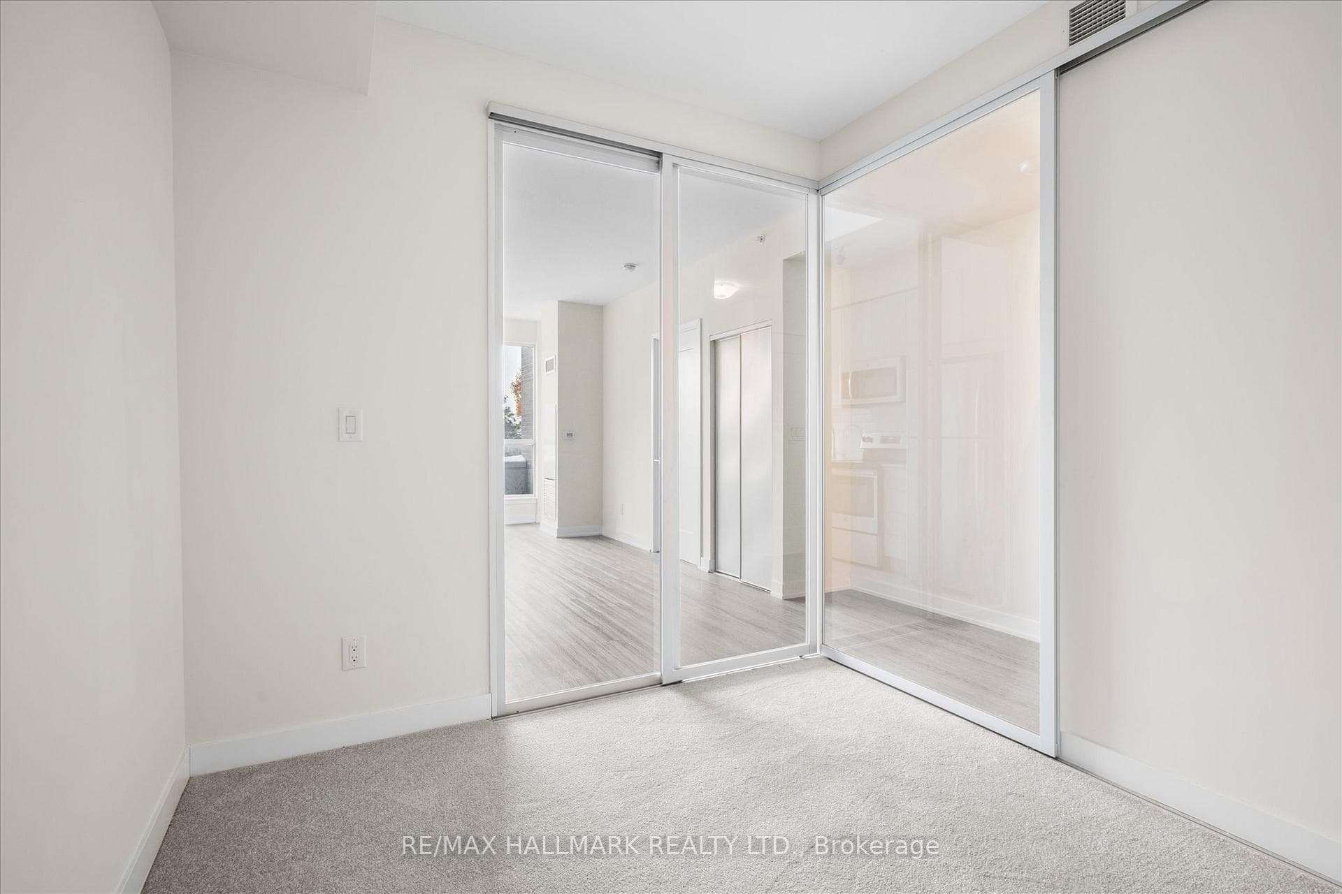 1350 Kingston Road Unit 215 - Condo photo 21 of 32 in Birch Cliff / Cliffside, Ontario