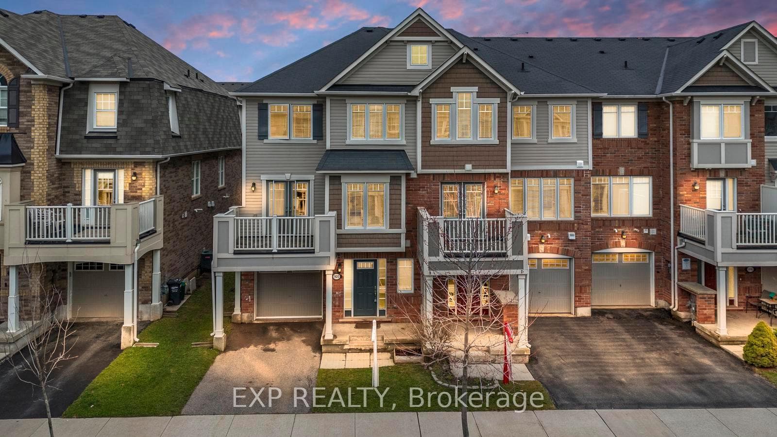 920 Nadalin Heights - Townhouse for sale in Scott, Ontario