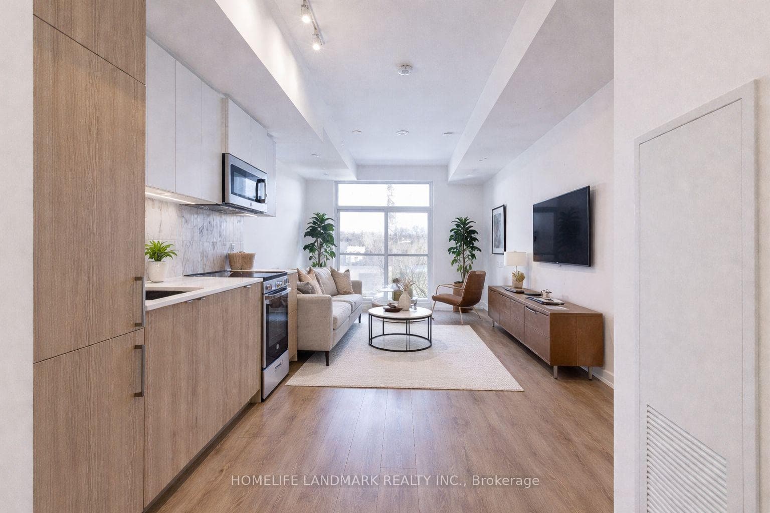 500 Dupont Street Unit 310 - Condo photo 6 of 29 in Annex / Yorkville / Summerhill, Ontario