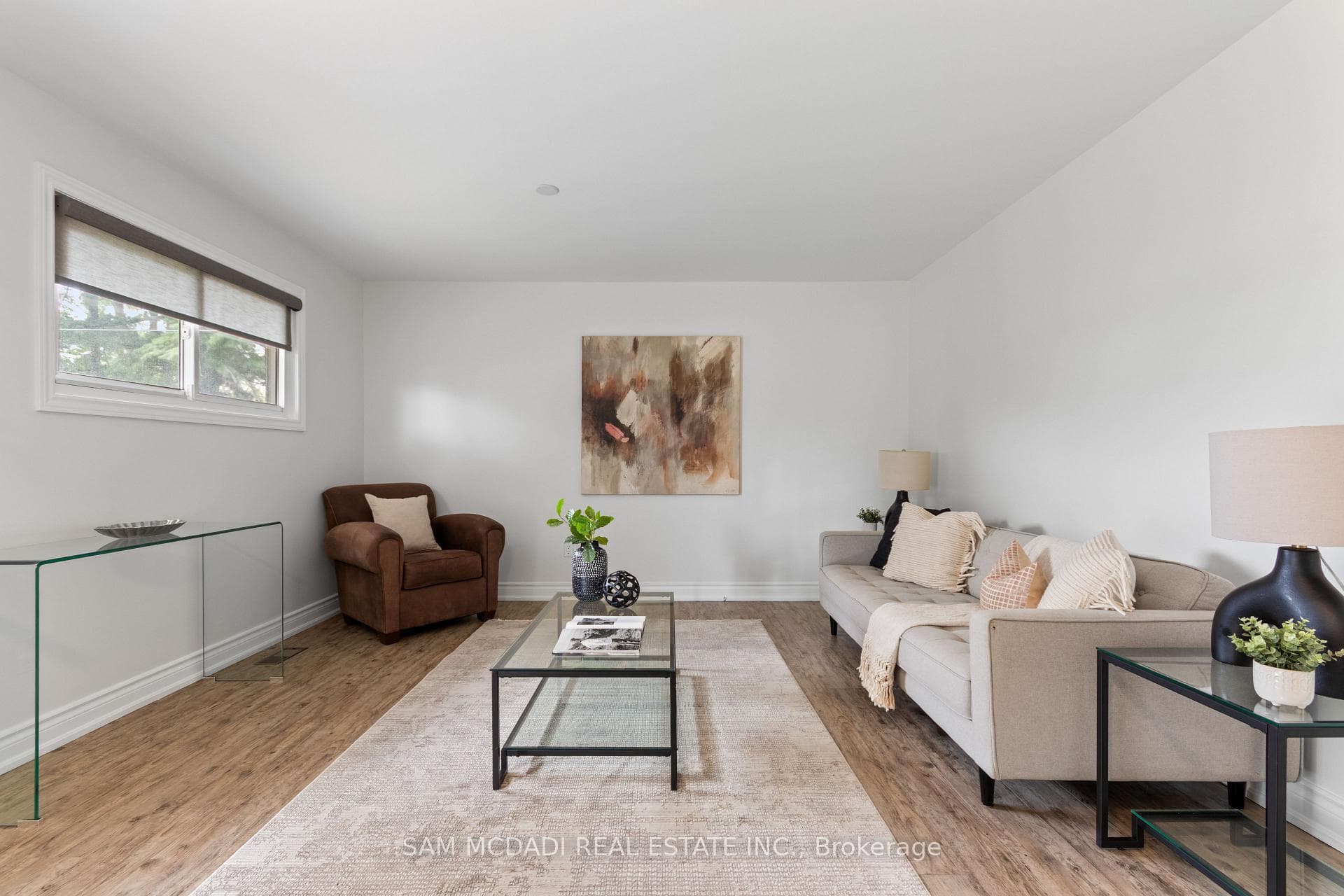 1250 Dunbar Road - Detached photo 10 of 41 in Burlington, Ontario