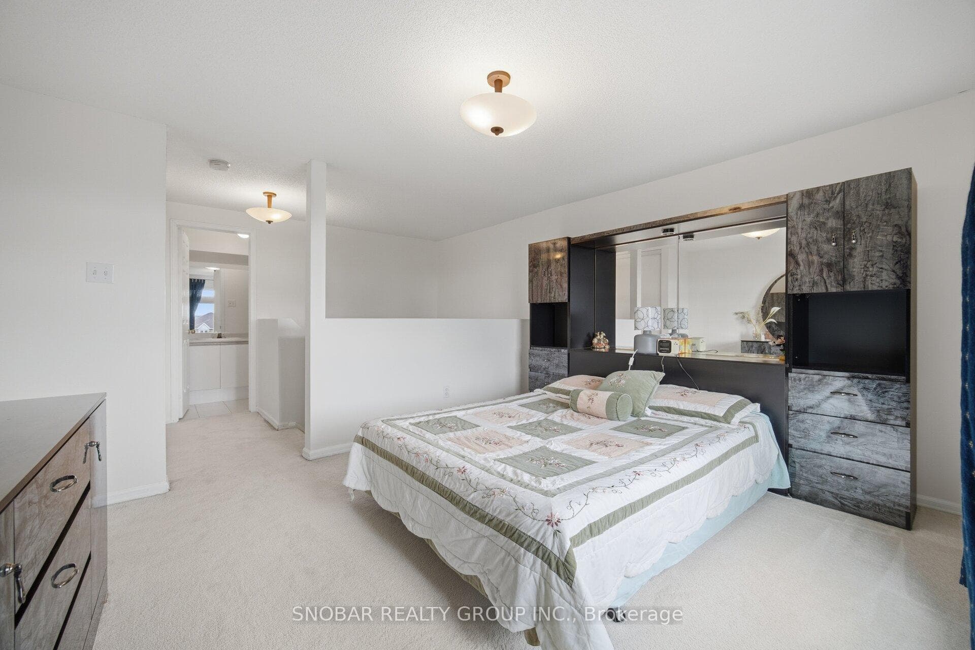 1050 Bristol Road Unit 31 - Condo photo 22 of 27 in Mississauga, Ontario