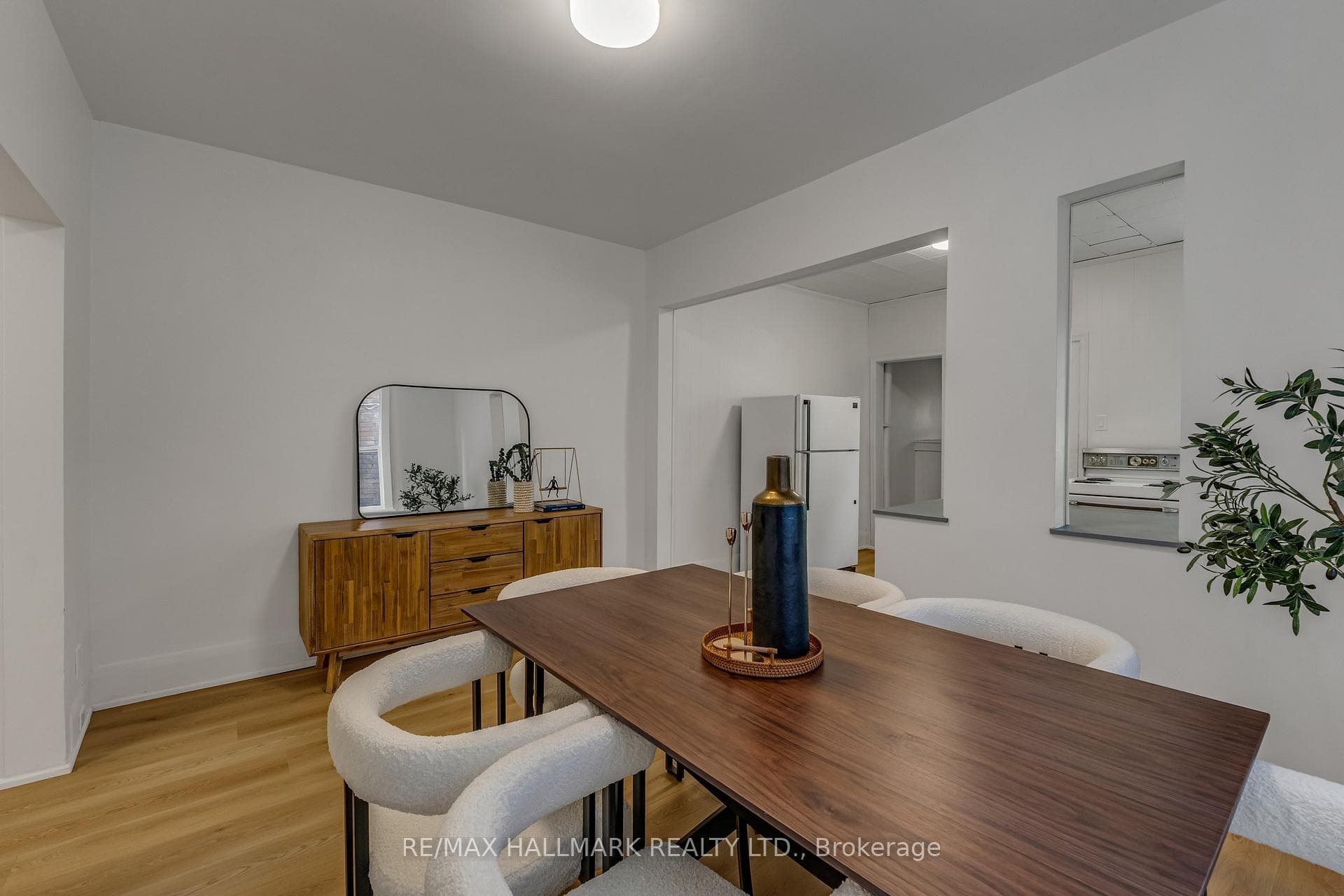 49 Ravina Crescent - Semi-Detached photo 12 of 47 in Riverdale / Leslieville, Ontario