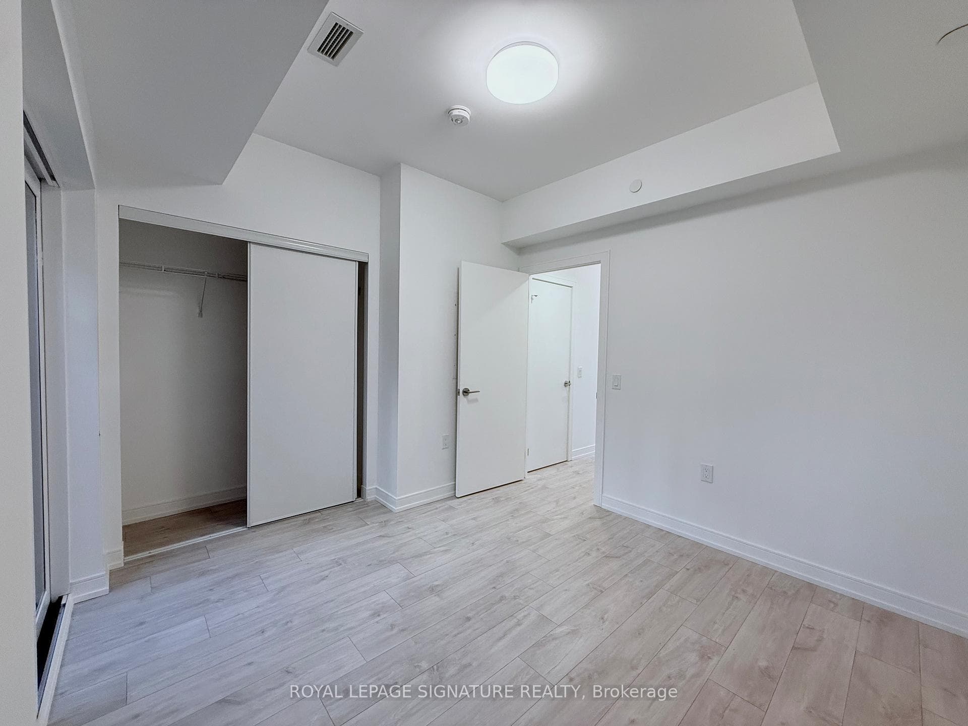 168 Clonmore Drive Unit 13 - Condo photo 11 of 21 in Birch Cliff / Cliffside, Ontario