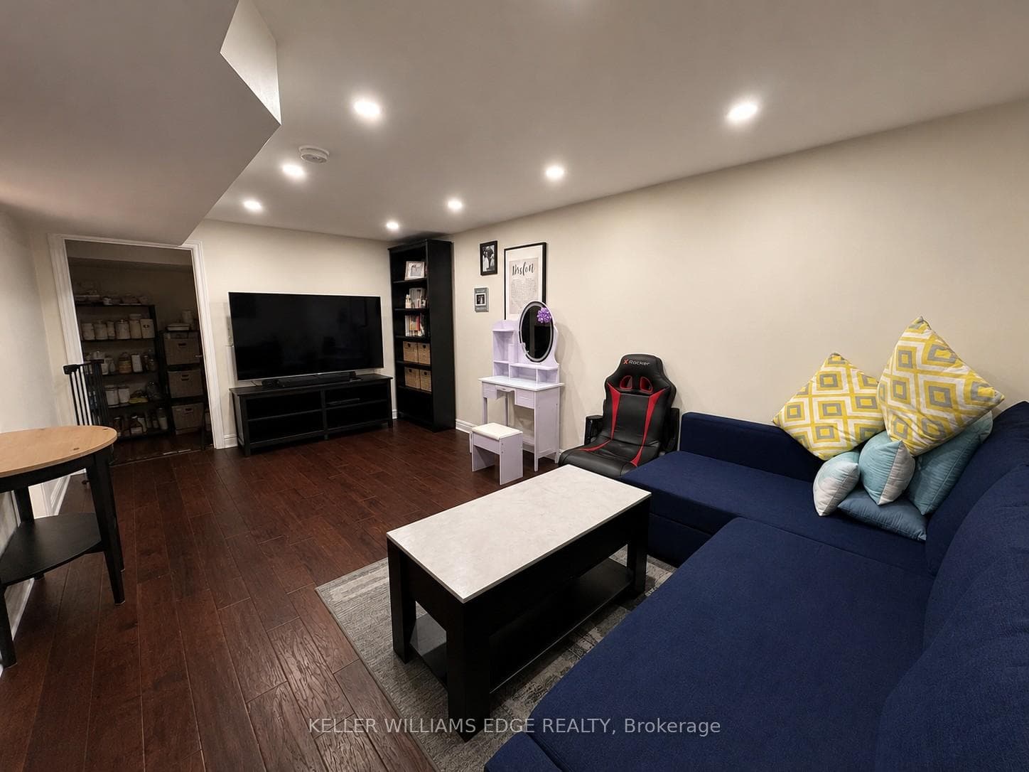 917 Orpha Street - Detached photo 17 of 25 in Burlington, Ontario