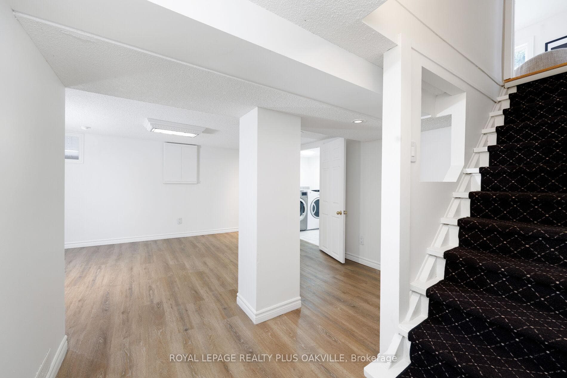 373 Rossmore Boulevard - Detached photo 34 of 50 in Burlington, Ontario