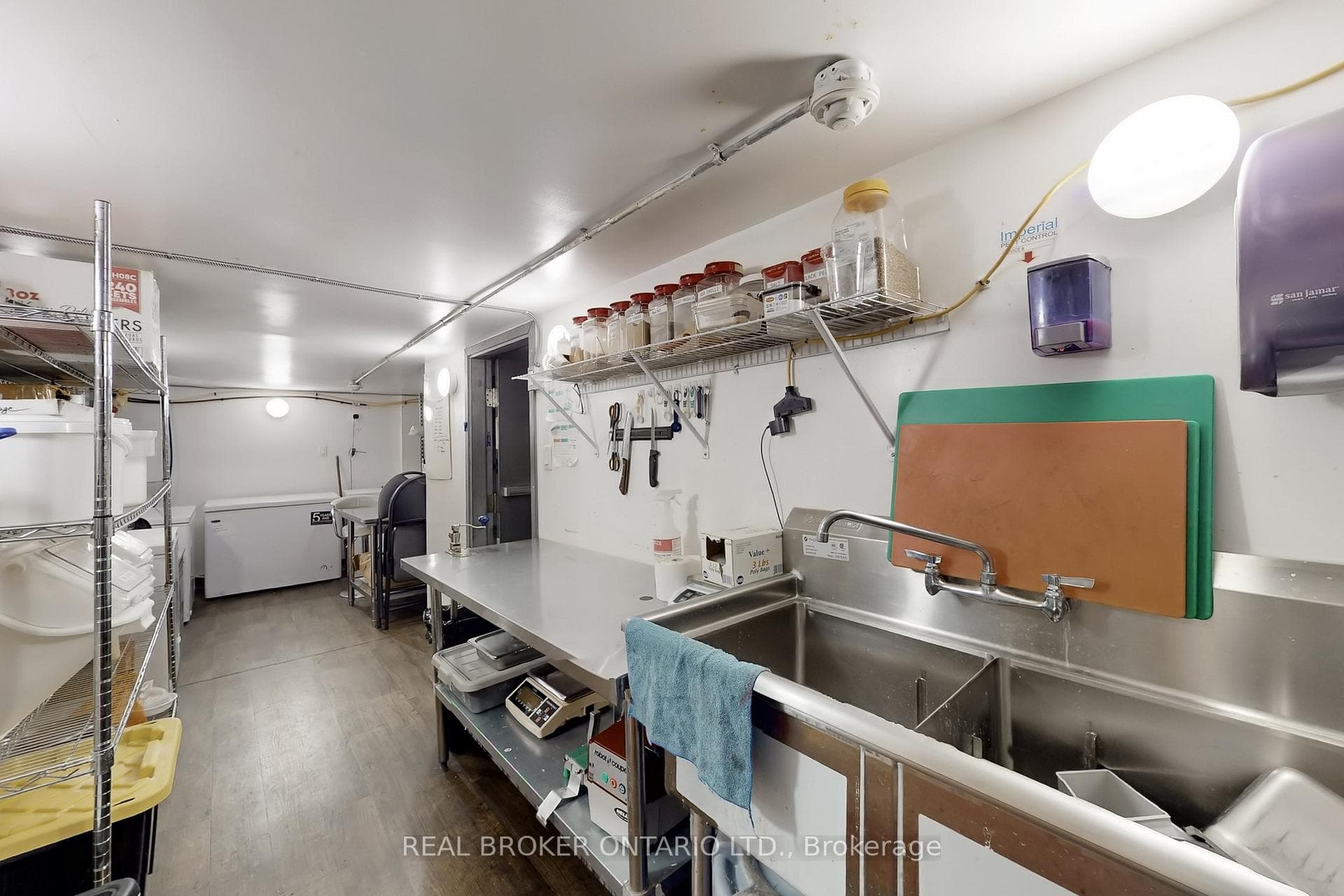 85 John Street Unit C - Commercial photo 26 of 31 in Hamilton, Ontario