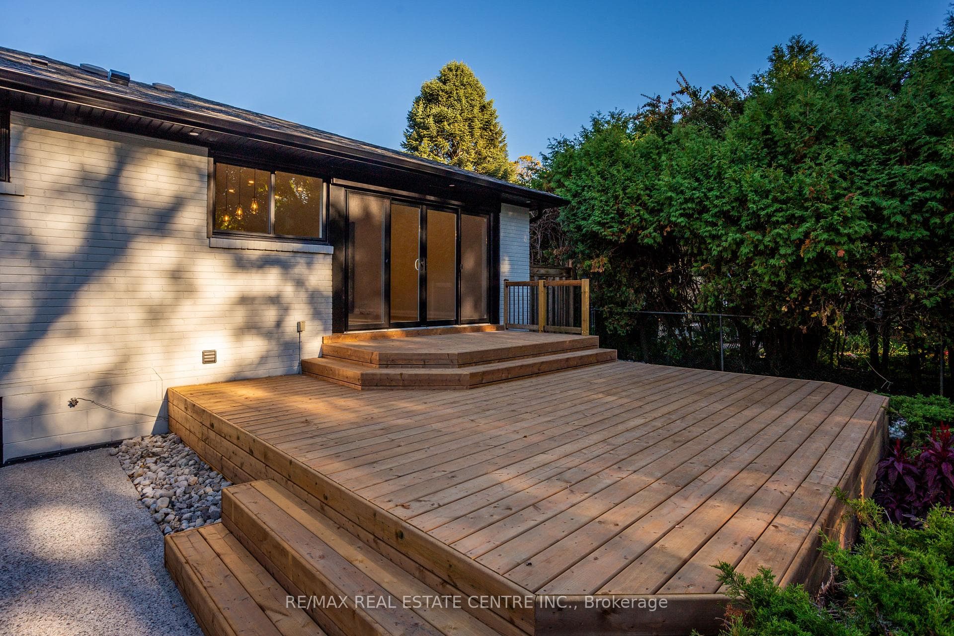 446 Willis Drive - Detached photo 31 of 35 in Oakville, Ontario