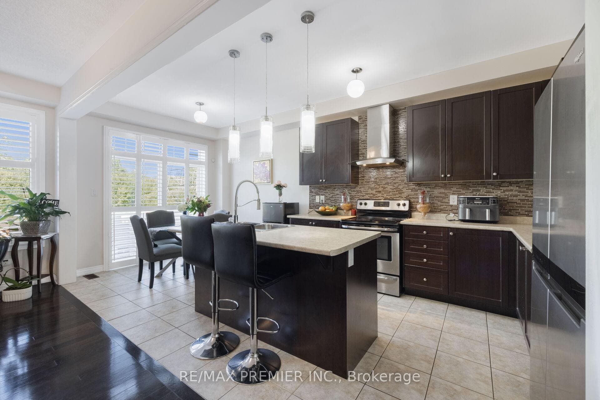 85 Kimborough Hollow - Semi-Detached photo 18 of 50 in Brampton, Ontario