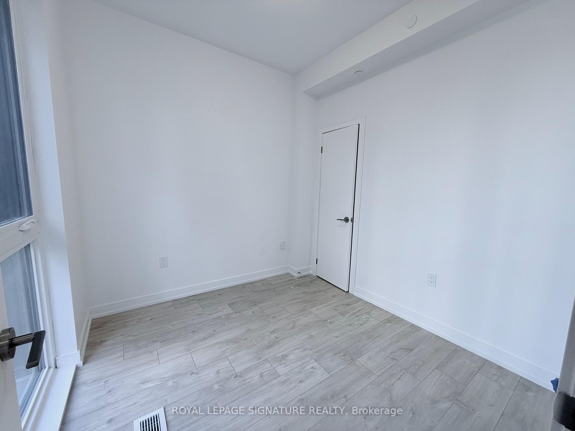 168 Clonmore Drive Unit 13 - Condo photo 7 of 21 in Birch Cliff / Cliffside, Ontario