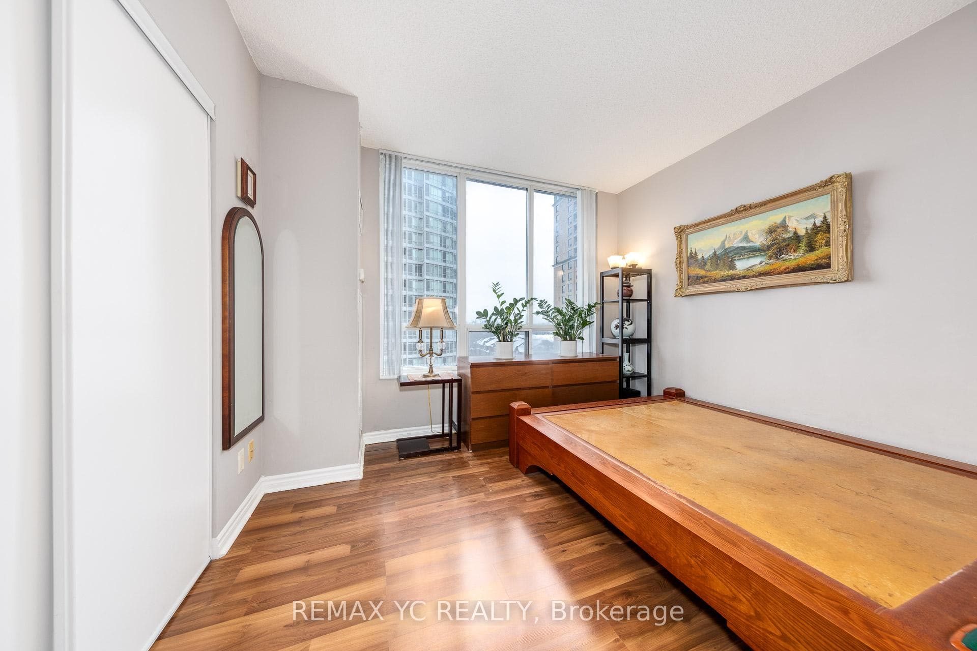 28 Byng Avenue Unit 802 - Condo photo 12 of 21 in Willowdale / Newtonbrook, Ontario