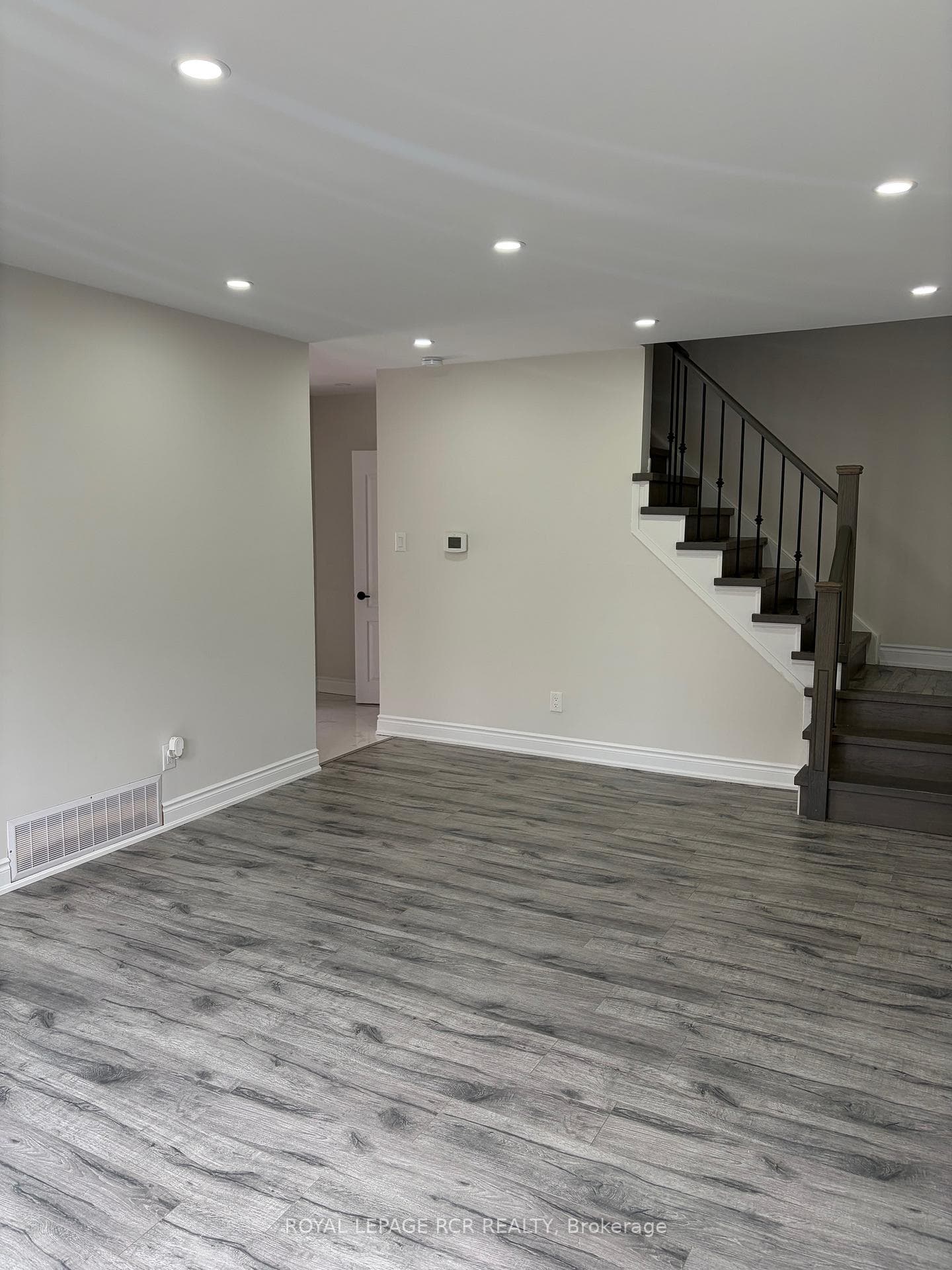 41 Town House Crescent - Condo photo 5 of 11 in Brampton, Ontario