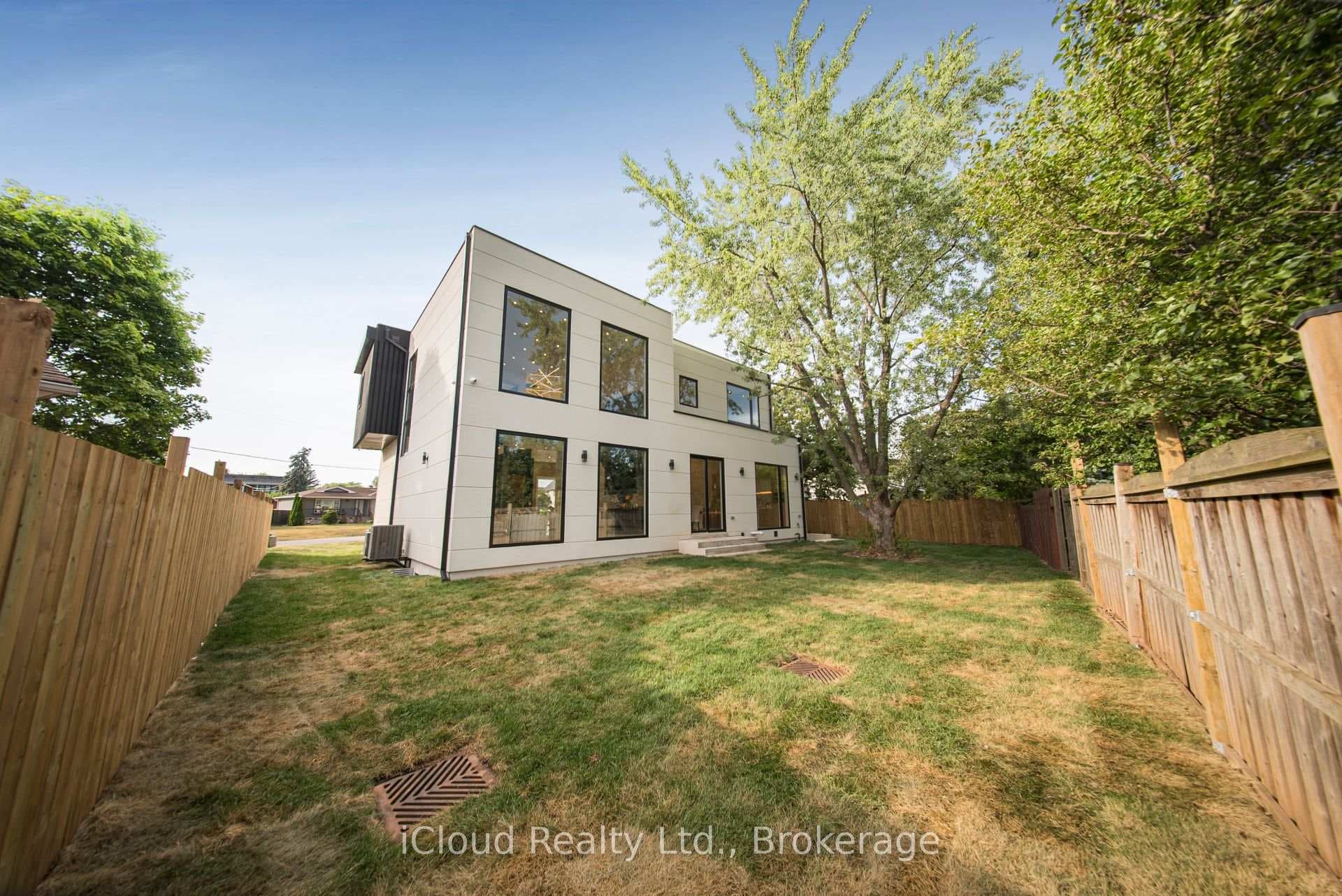 1374 Tansley Drive - Detached photo 42 of 46 in Oakville, Ontario