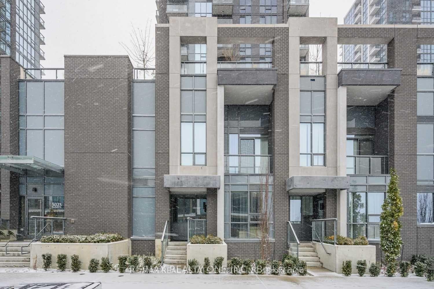 5025 Four Springs Avenue Unit 112 - Condo for sale in Applewood, Ontario