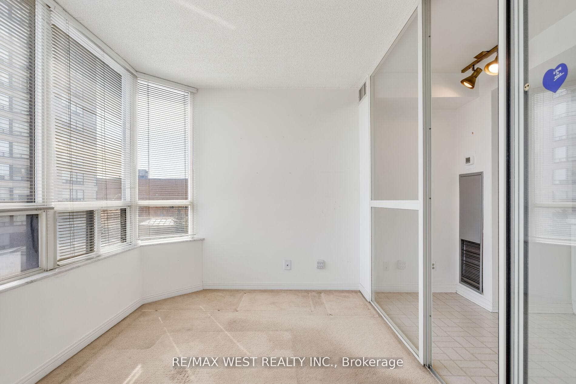 1 Aberfoyle Crescent Unit 411 - Condo photo 13 of 34 in Etobicoke (Islington / Rexdale), Ontario