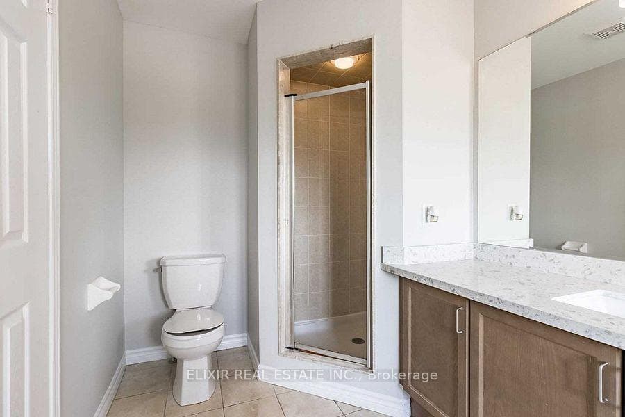 90 Delport Close - Townhouse photo 24 of 36 in Brampton, Ontario