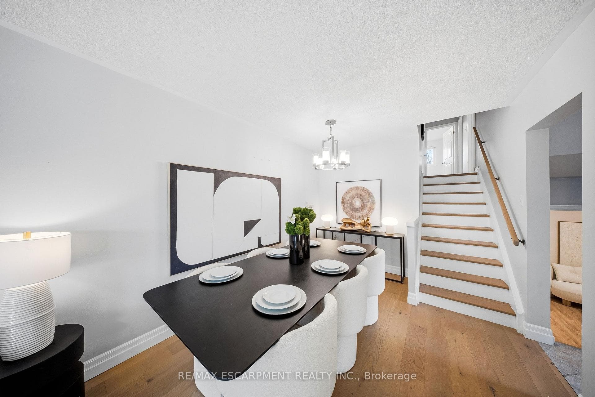 1251 Fairdale Drive - Semi-Detached photo 14 of 50 in Mississauga, Ontario