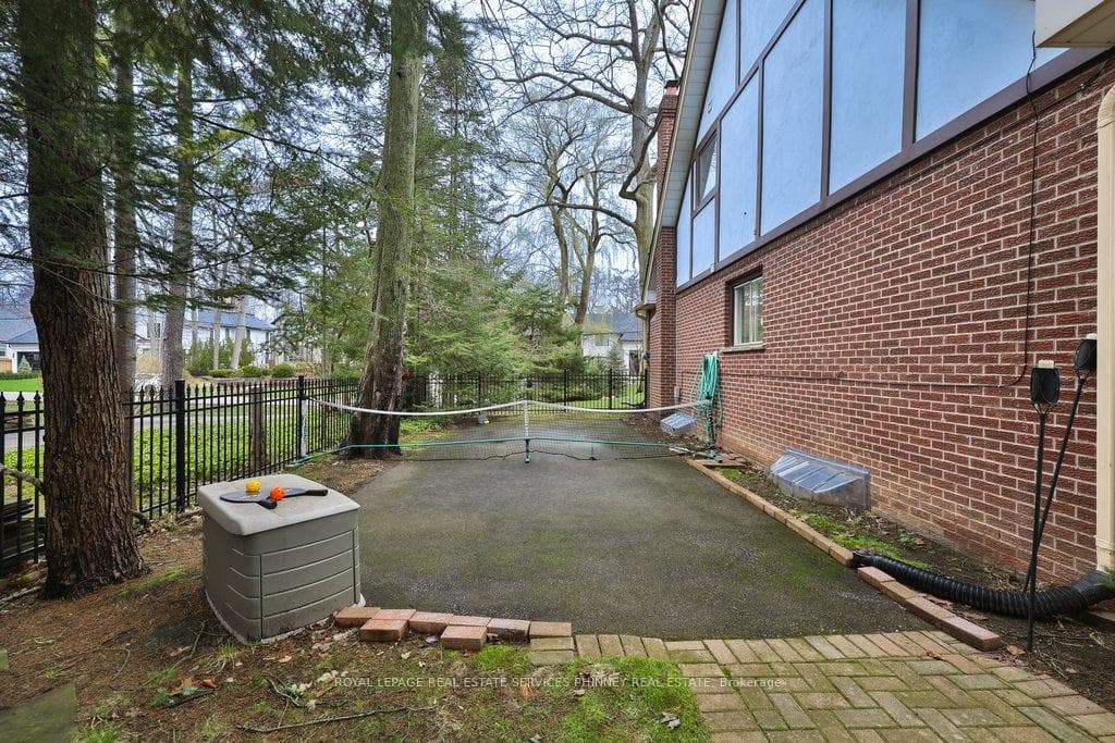 1244 Woodland Avenue - Detached photo 39 of 46 in Mississauga, Ontario