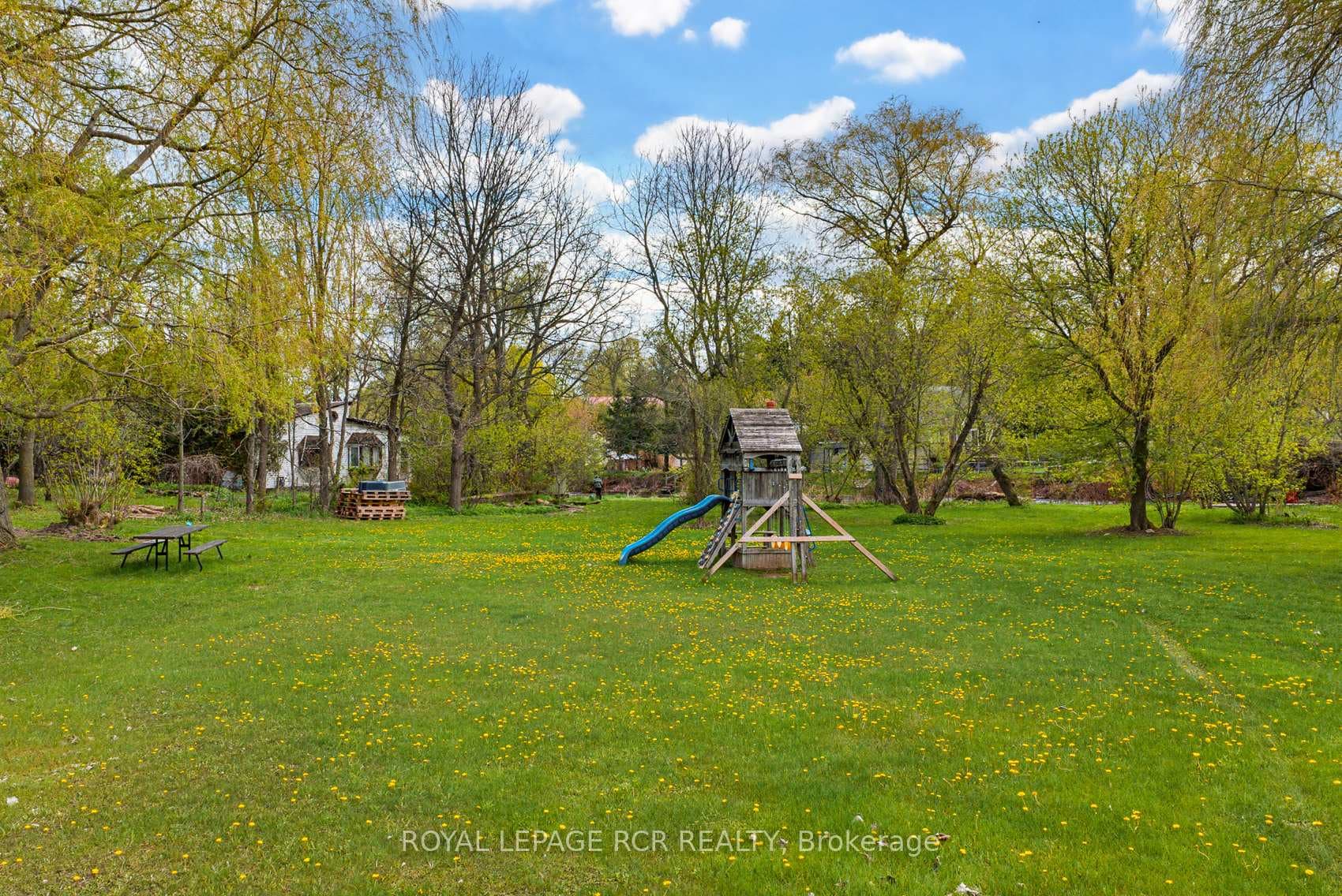 13 Old Pavilion Road - Detached photo 25 of 31 in Caledon, Ontario