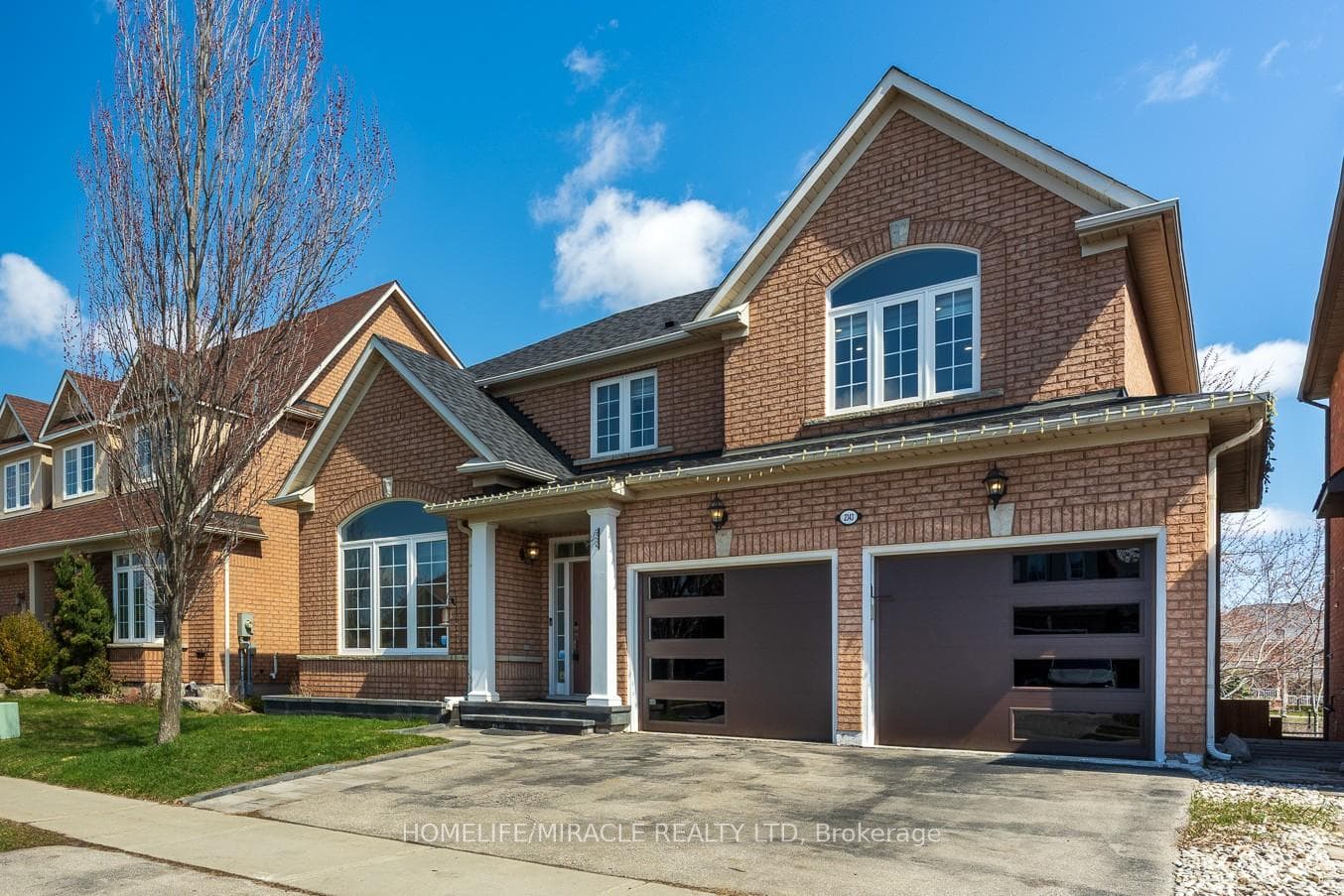 2343 Falling Green Drive - Detached photo 1 of 50 in Oakville, Ontario
