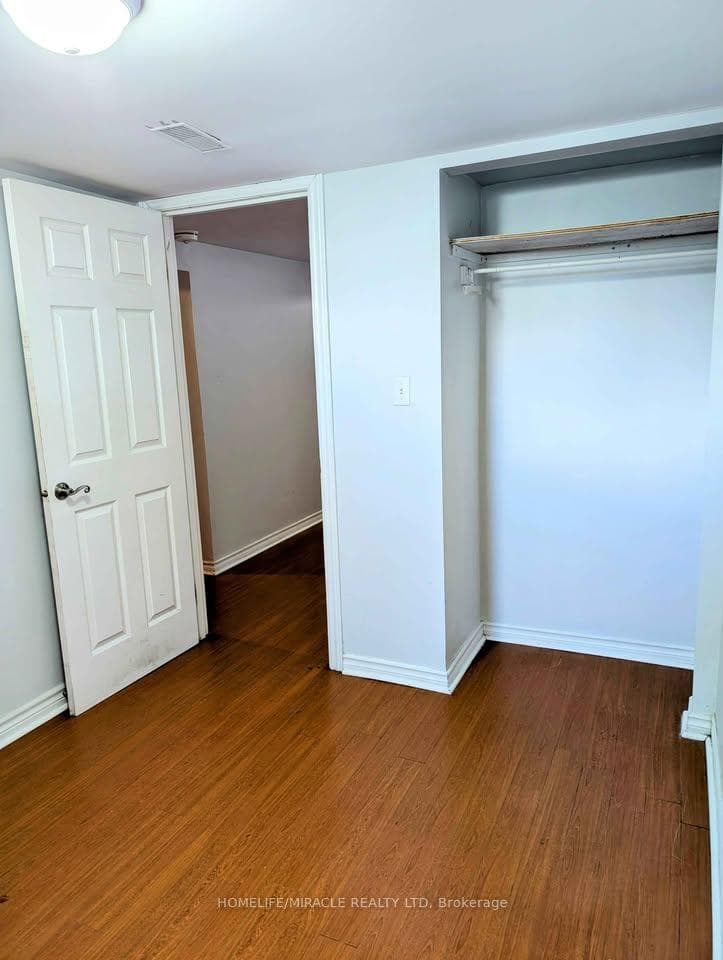 66 Fairglen Avenue - Semi-Detached photo 33 of 35 in Brampton, Ontario