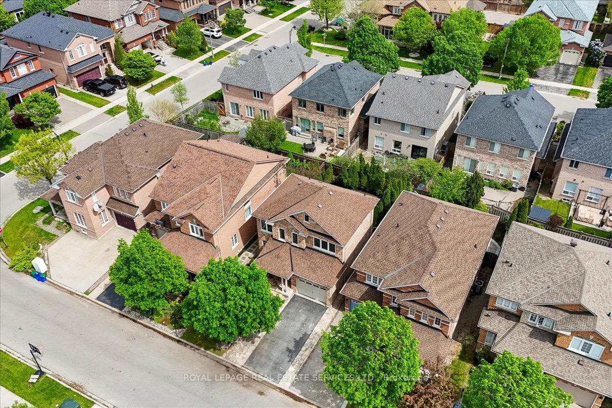 1493 Derby County Crescent - Detached photo 41 of 43 in Oakville, Ontario