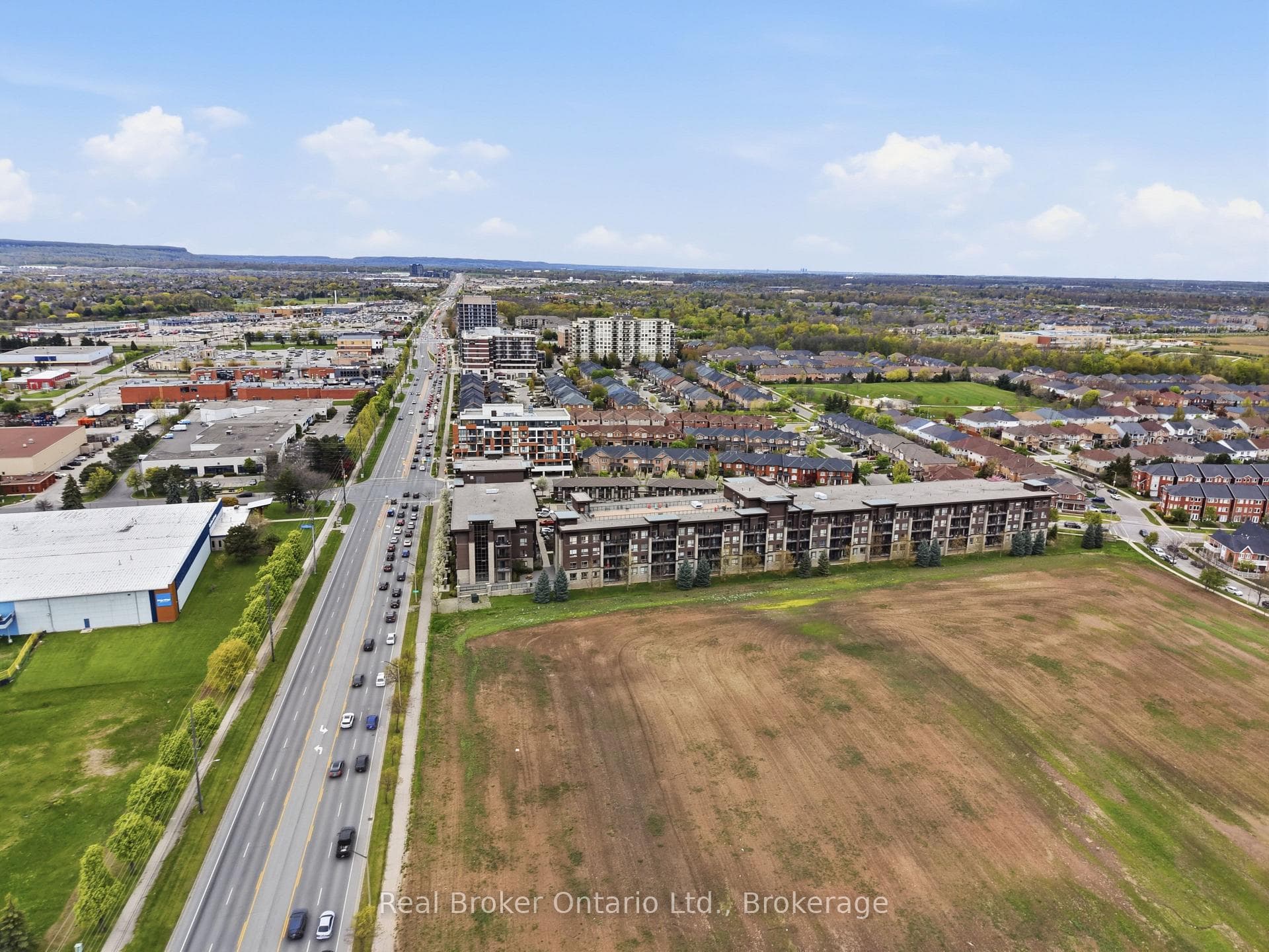5010 Corporate Drive Unit 109 - Condo photo 38 of 38 in Burlington, Ontario