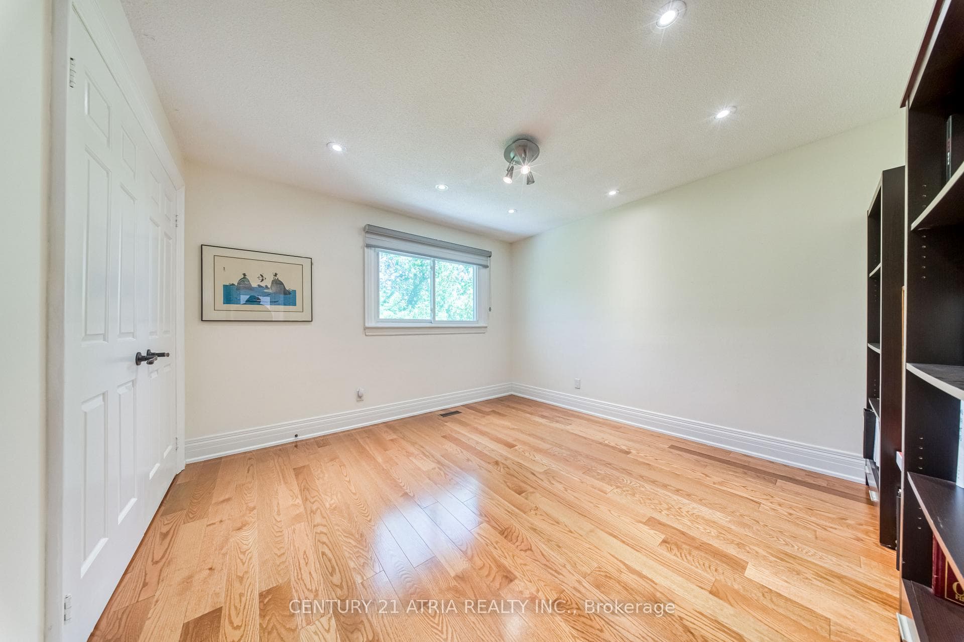 474 Hidden Trail N/A - Detached photo 34 of 47 in Thornhill / Willowdale, Ontario