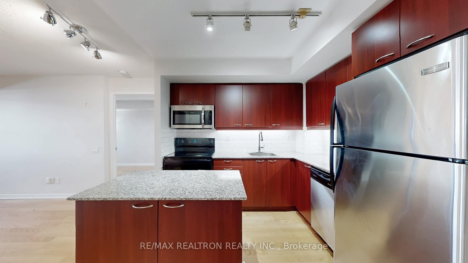 1050 The Queensway Avenue Unit 217 - Condo photo 20 of 41 in Etobicoke (Islington / Rexdale), Ontario