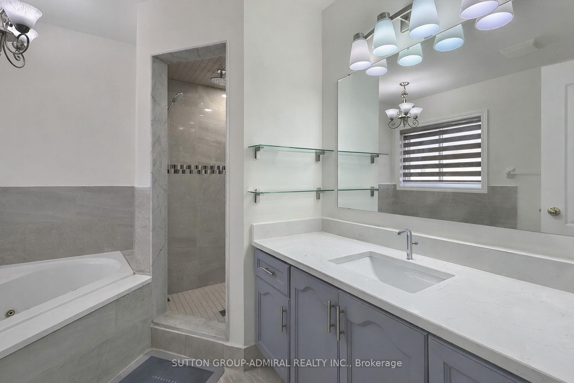 43 Newark Way - Detached photo 12 of 36 in Brampton, Ontario