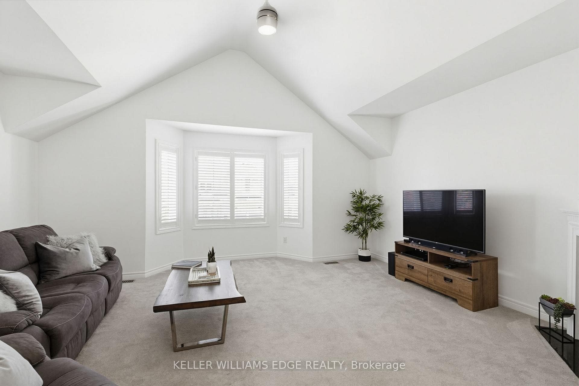 5398 Langford Road - Detached photo 24 of 40 in Burlington, Ontario