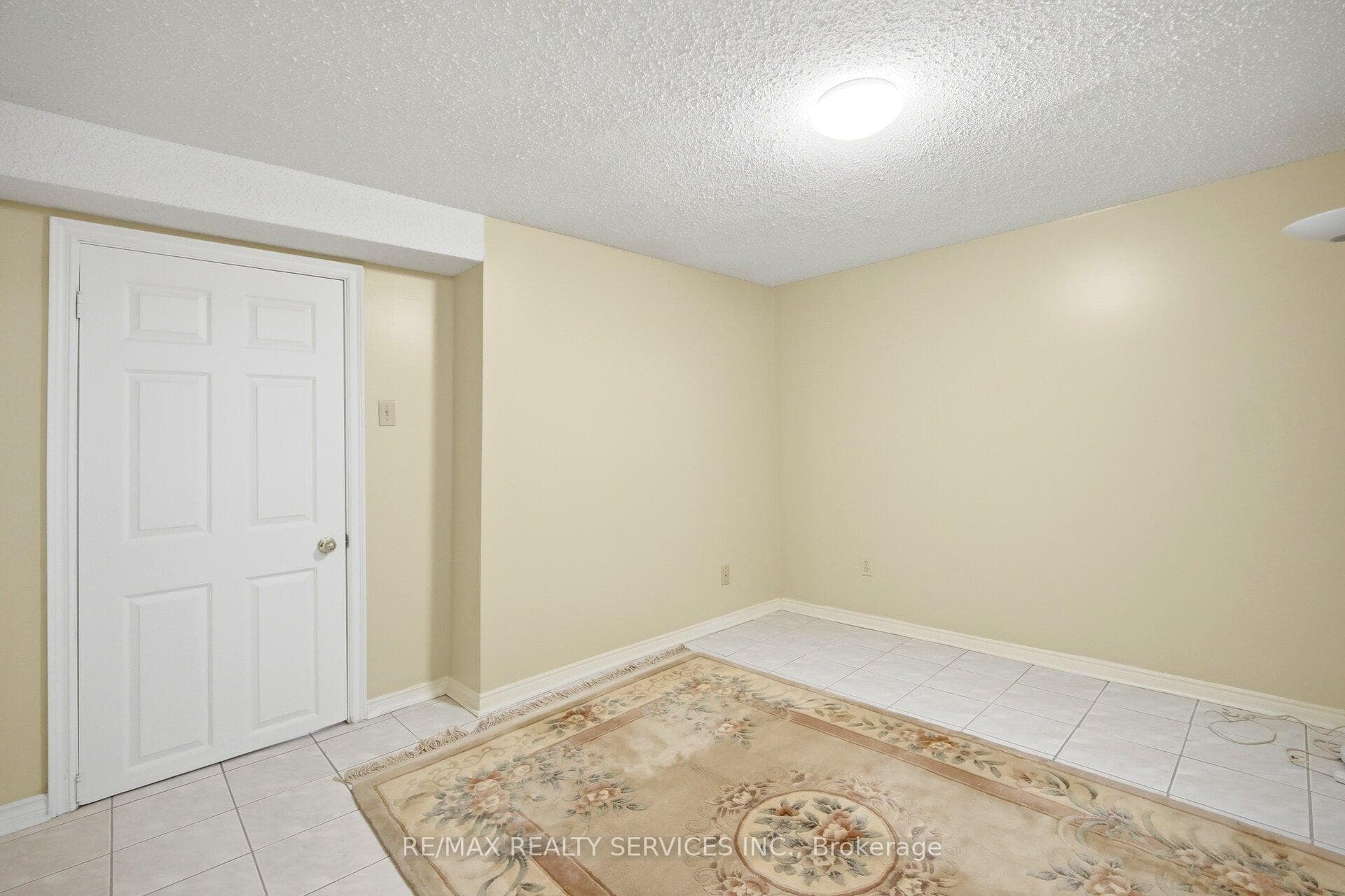23 Newbury Crescent - Detached photo 43 of 47 in Brampton, Ontario