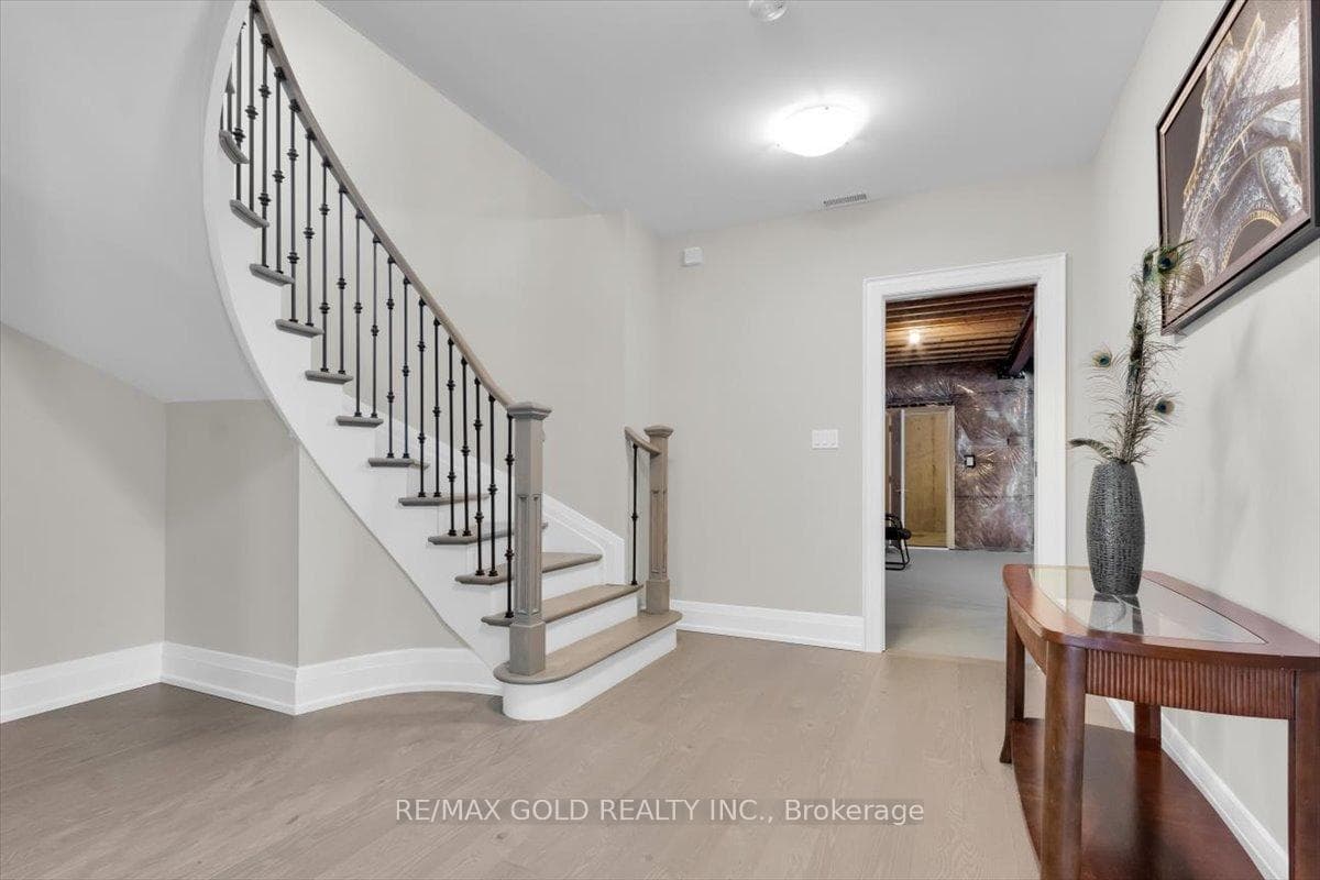 6628 Rothschild Trail - Detached photo 43 of 50 in Mississauga, Ontario