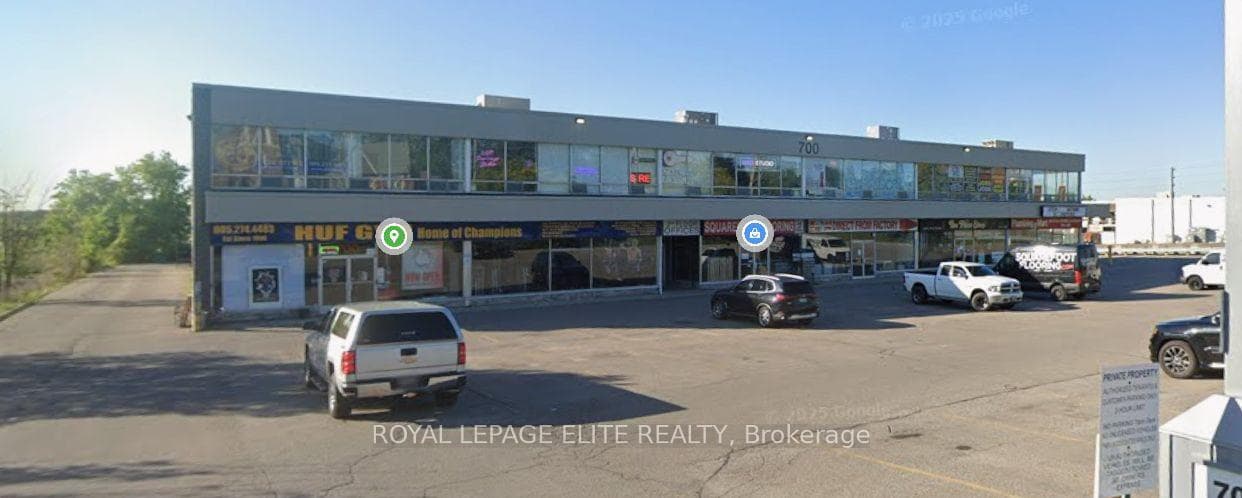 700 DUNDAS Street Unit 202 - Commercial photo 3 of 6 in Mississauga, Ontario